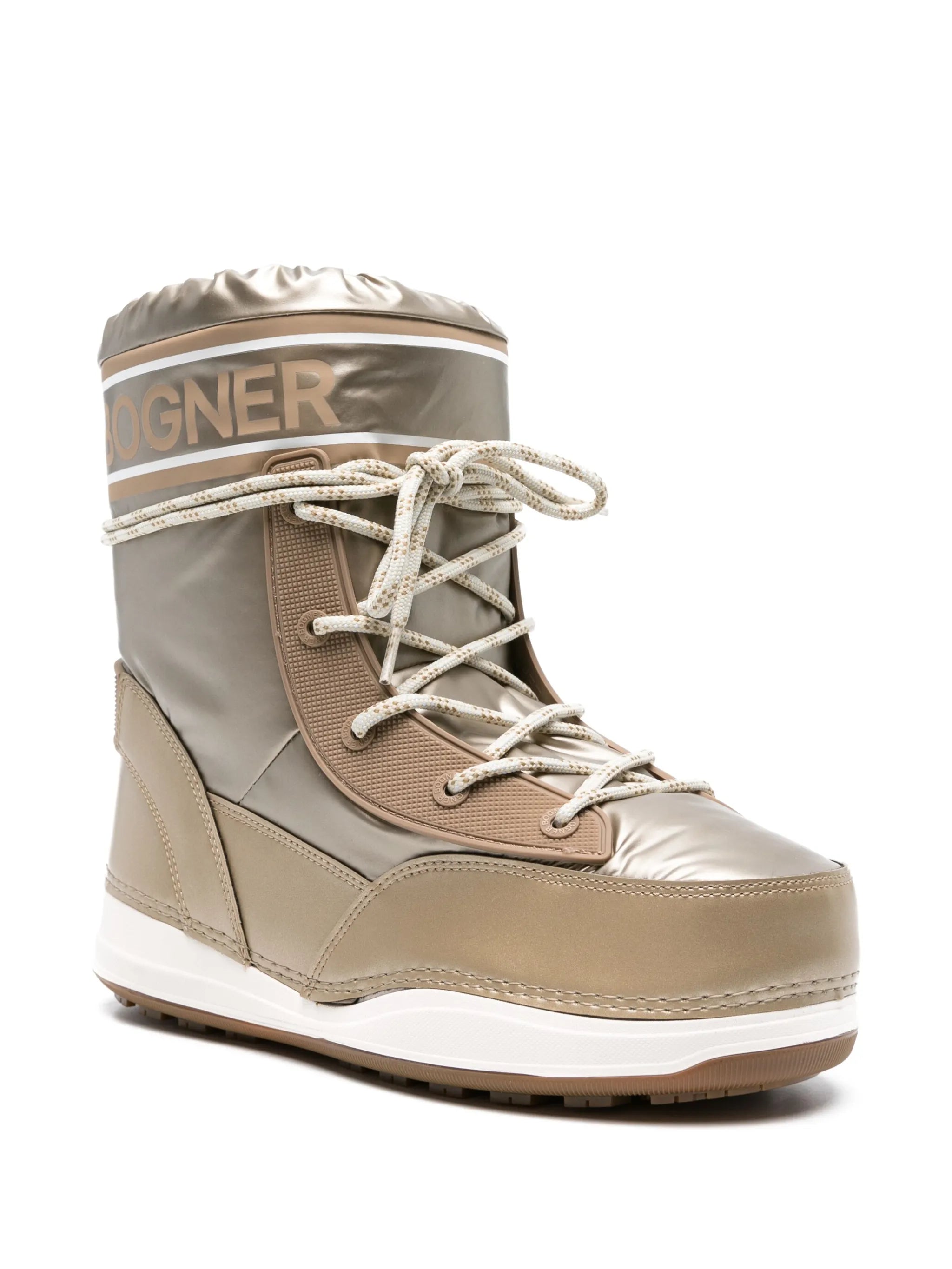 La Plagne 1 snow boots