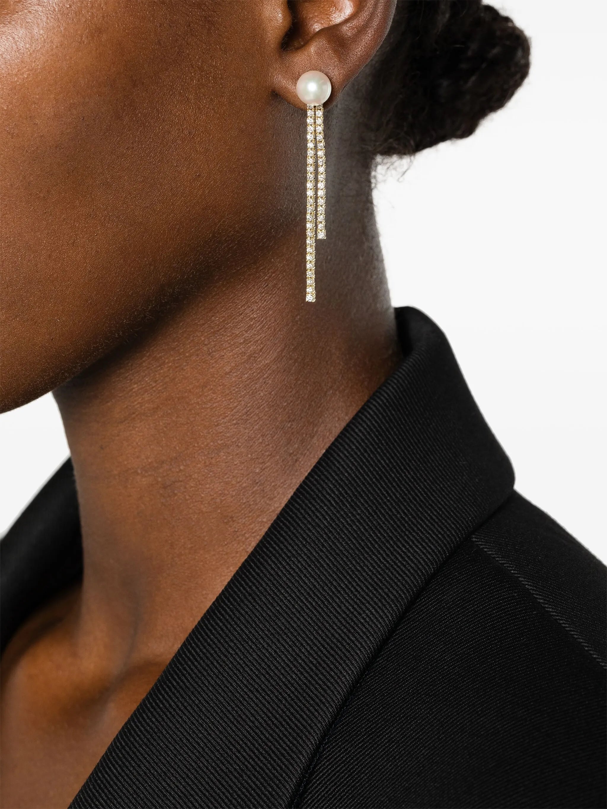 18kt yellow gold Akoya pearl and diamond drop earrings
