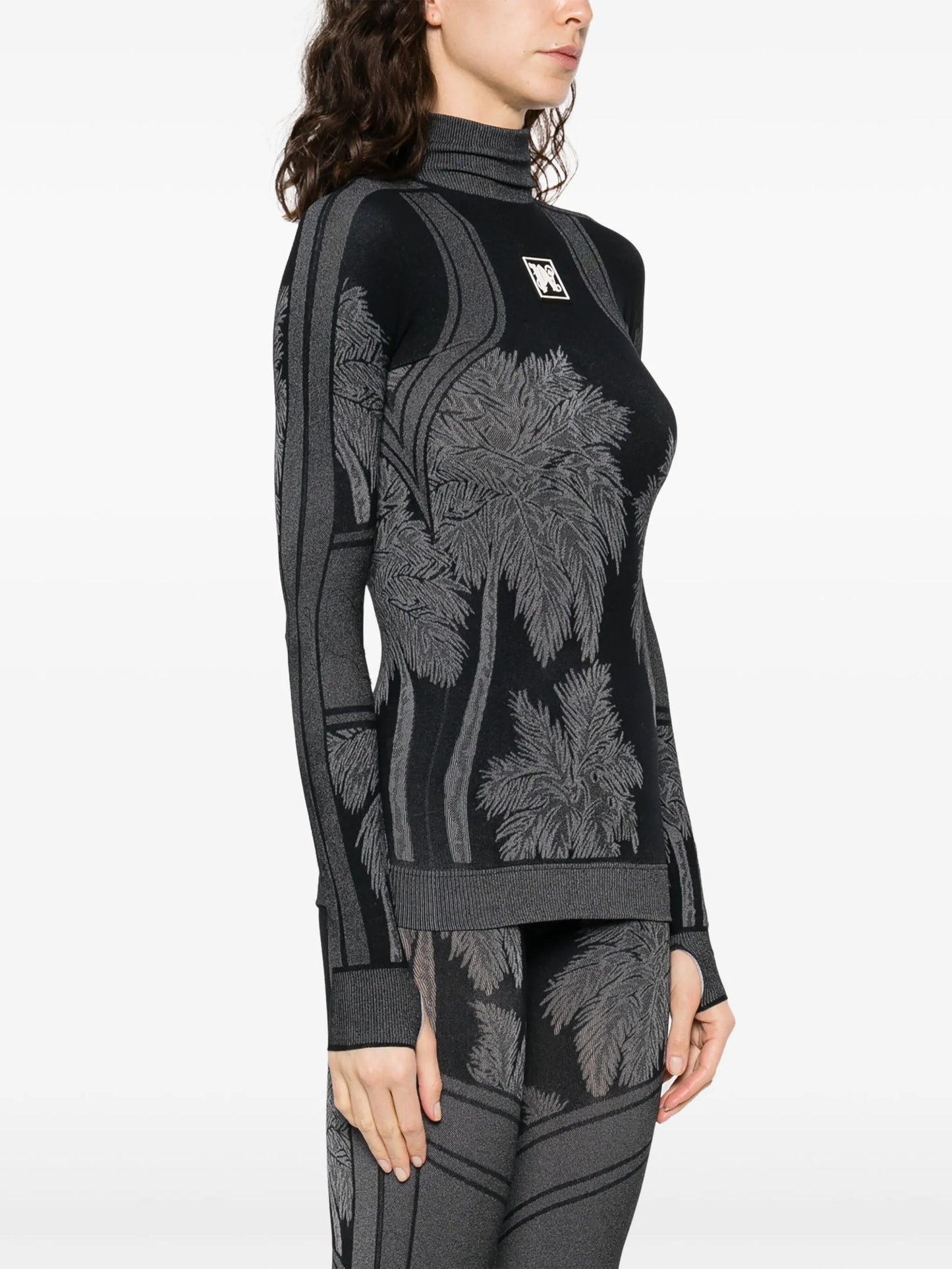 Palm base layer ski top