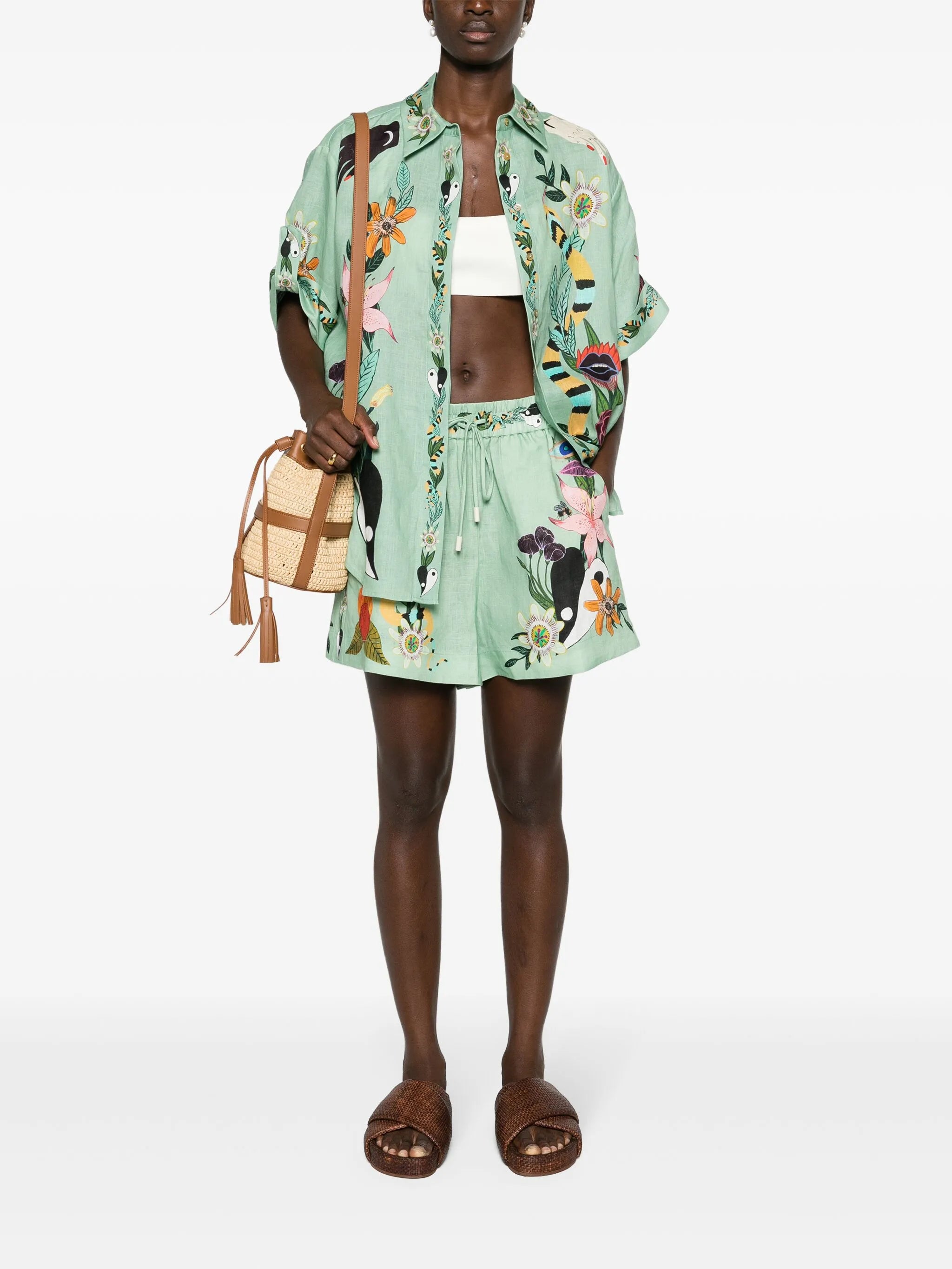Meagan linen shorts