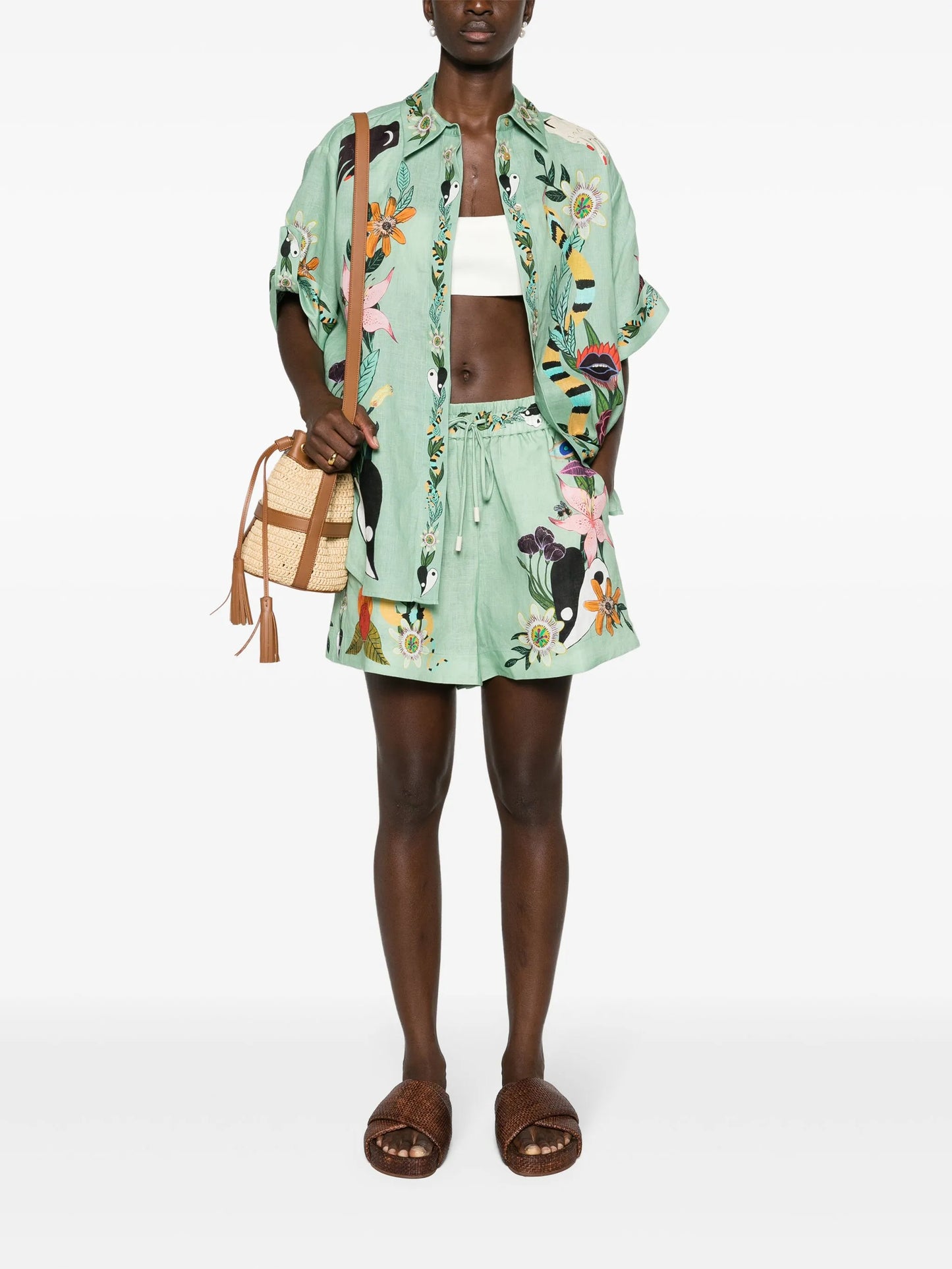 Meagan linen shorts