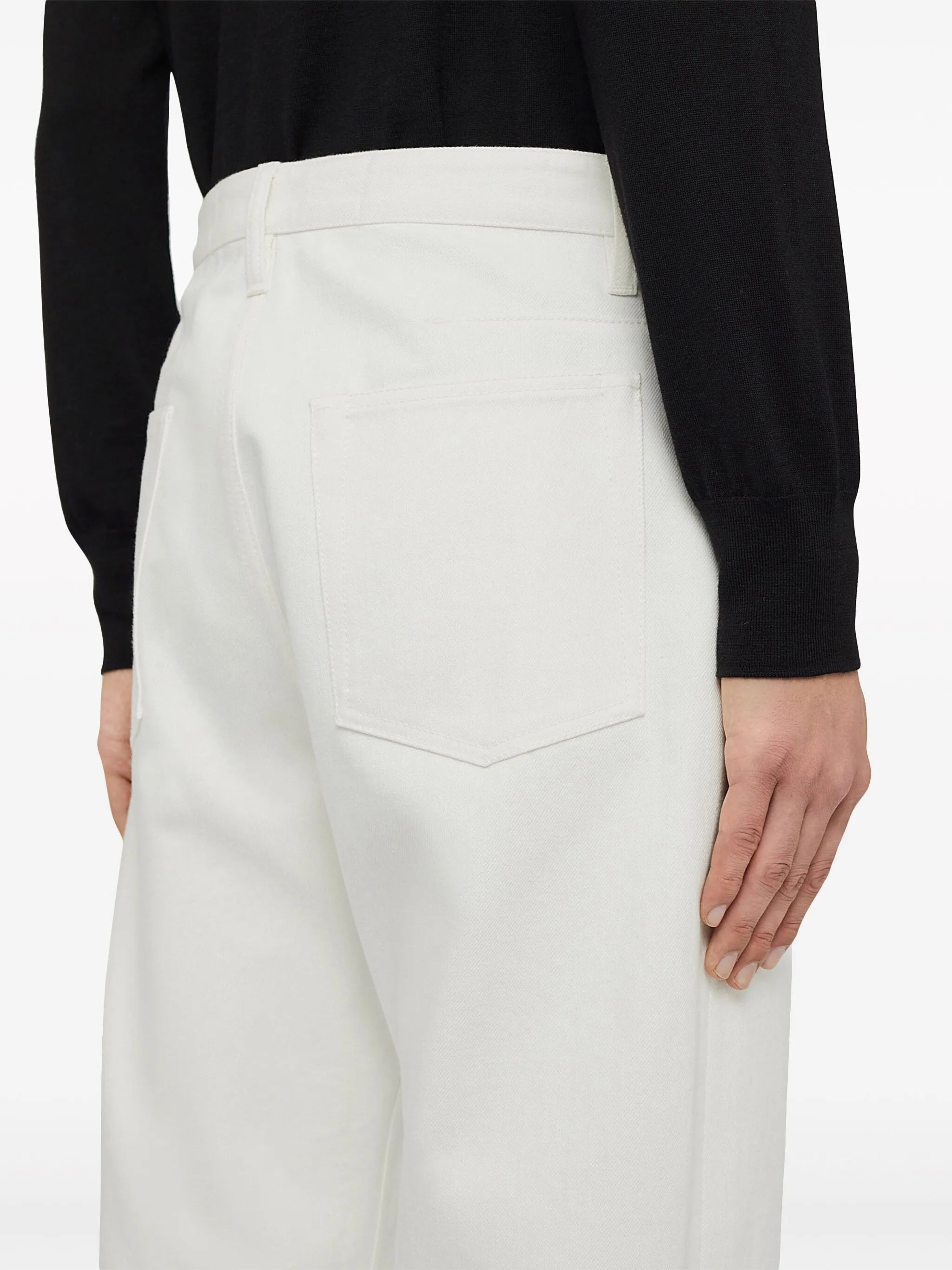 mid-rise straight-leg jeans