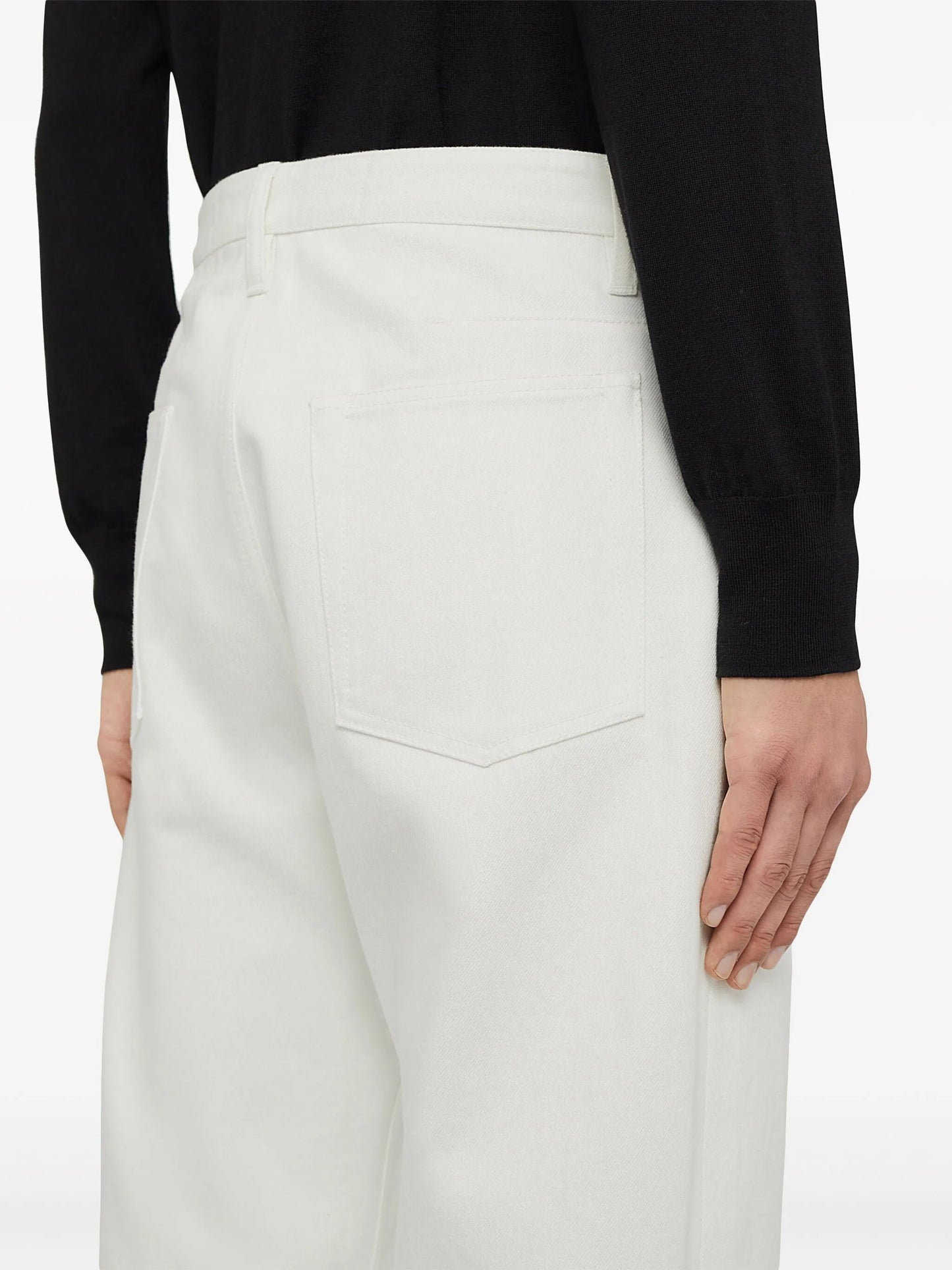mid-rise straight-leg jeans