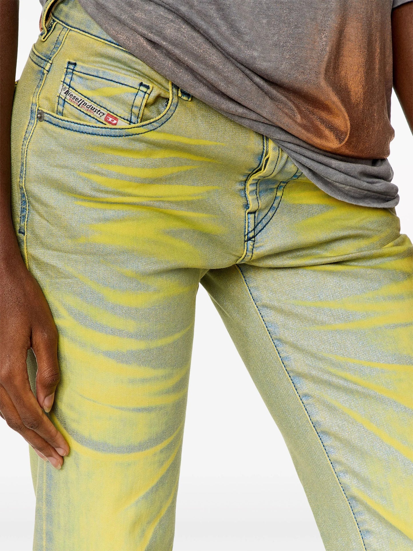 1989 D-Mine 068KL straight-leg jeans