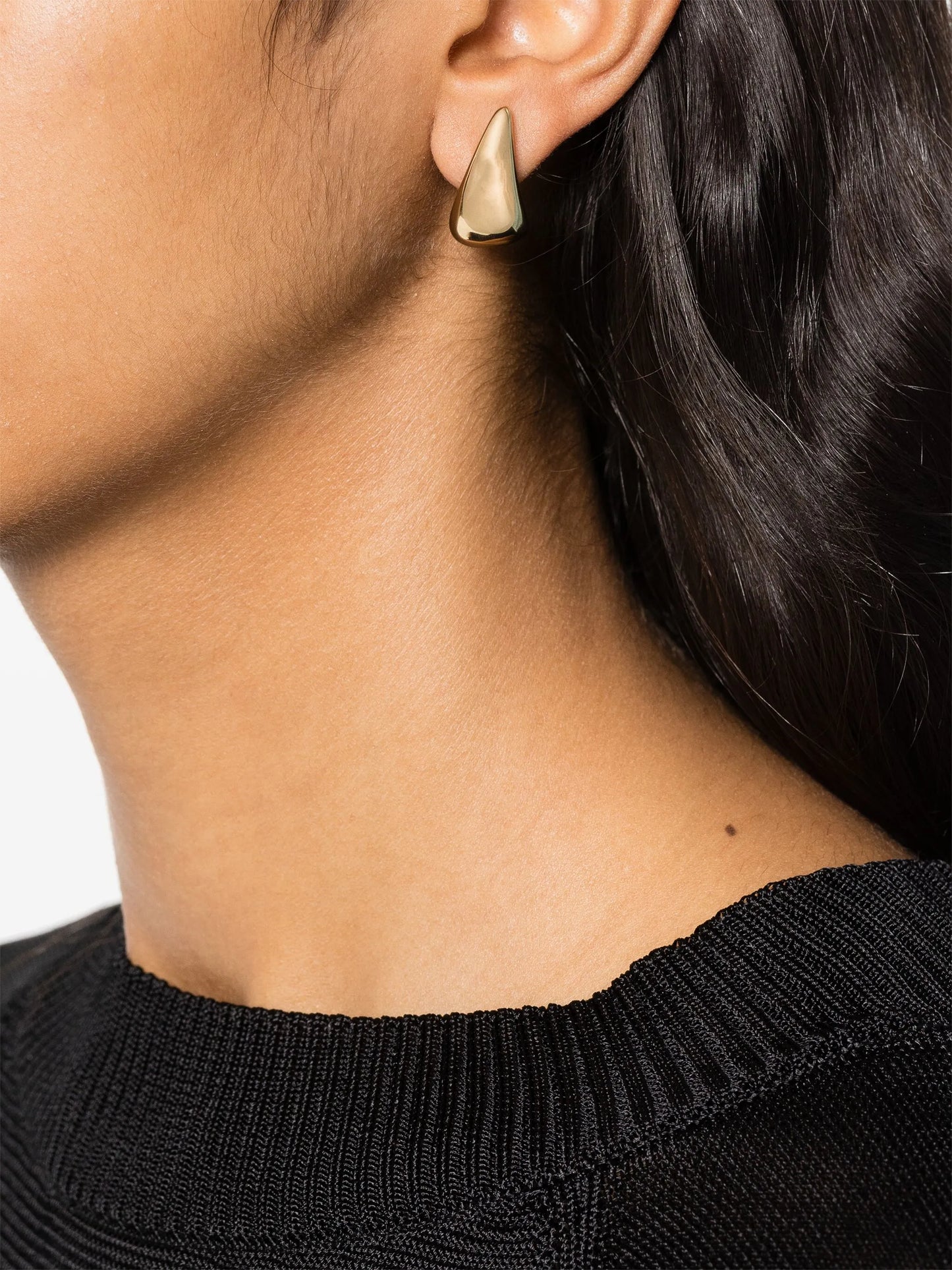 18k yellow gold claw-shaped earrings