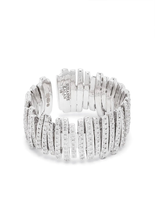 18kt white gold white diamond ring