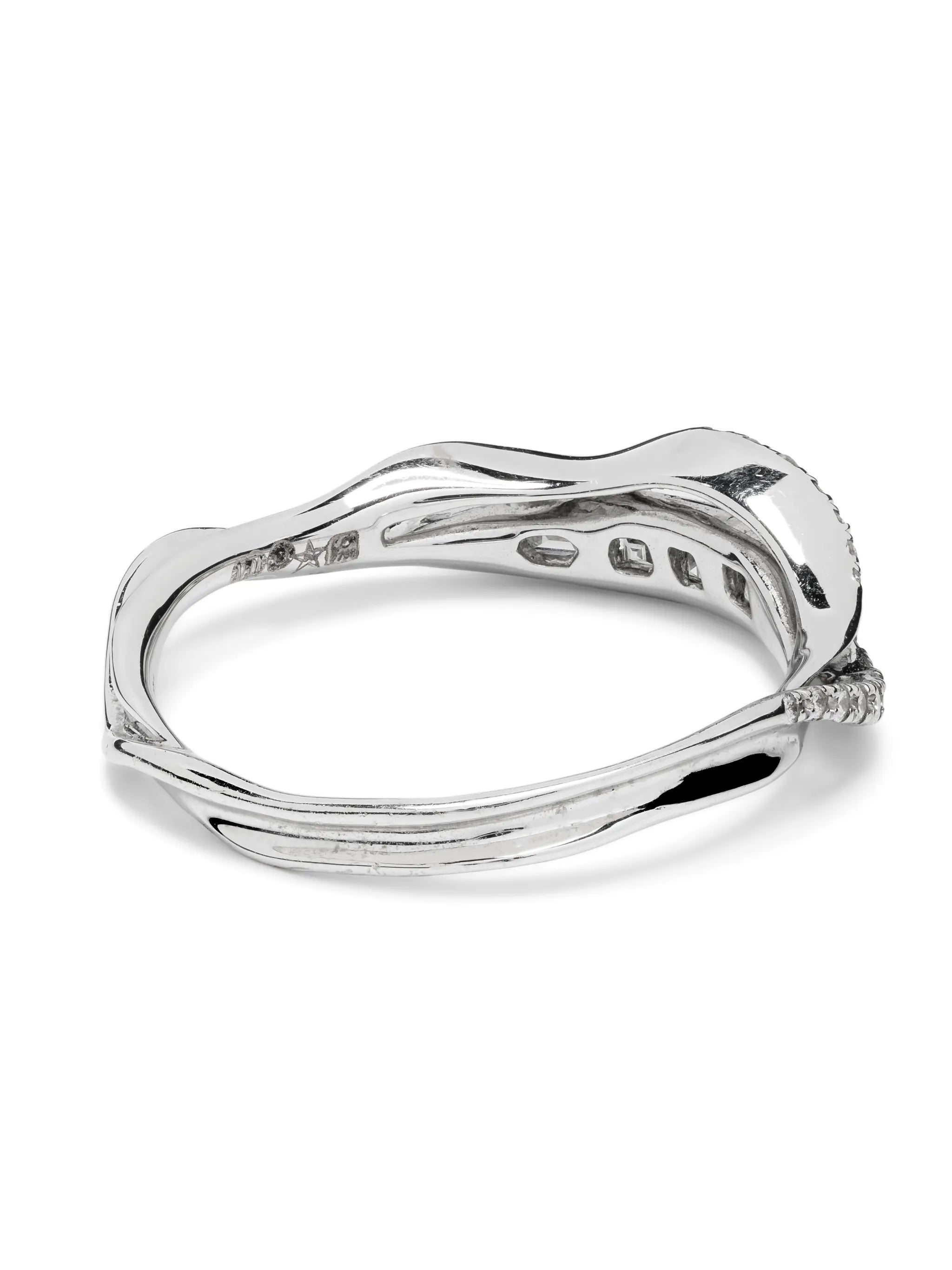 18kt white gold Inhale diamond stackable ring