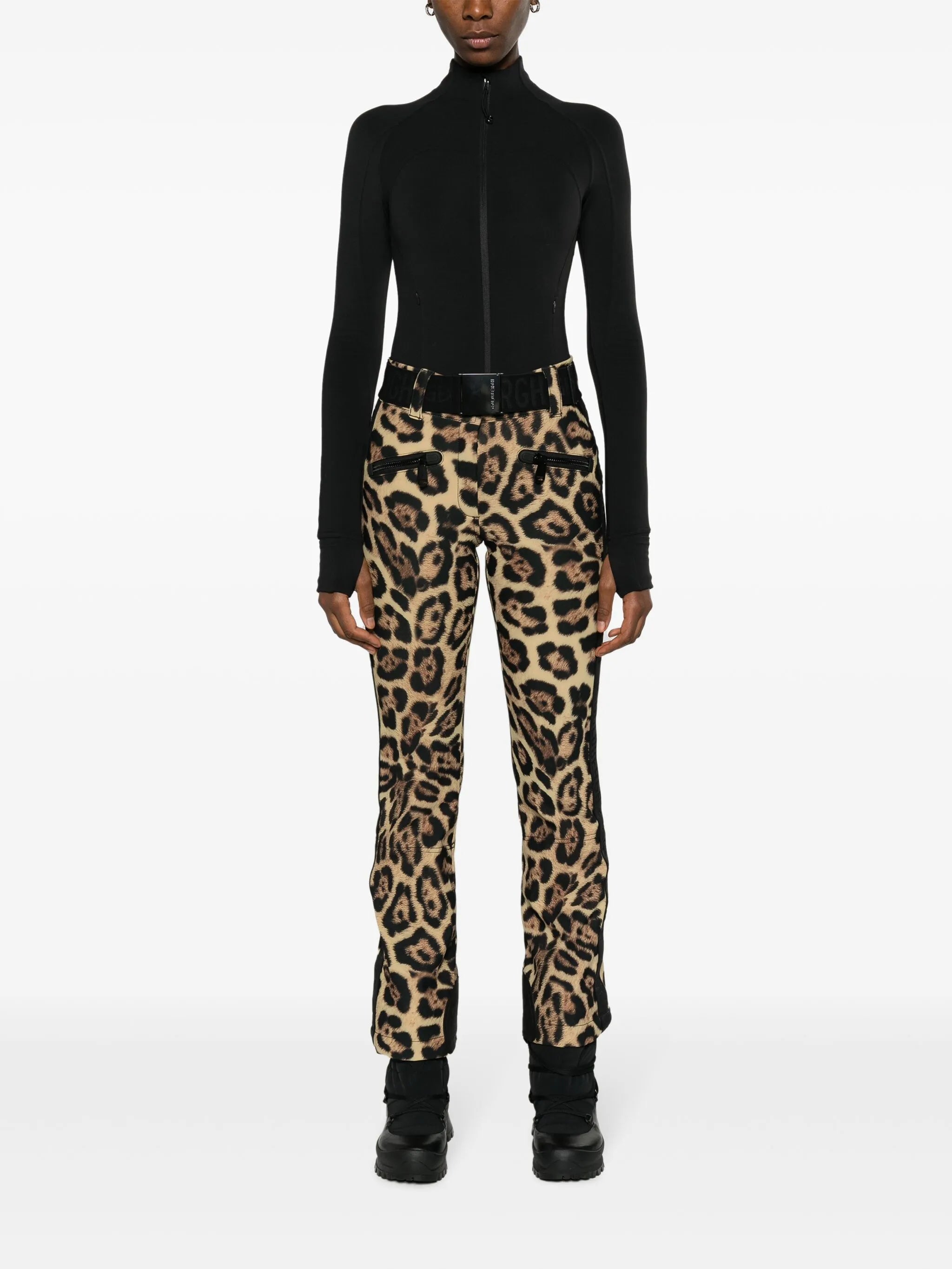 Jaguar-print ski bottom