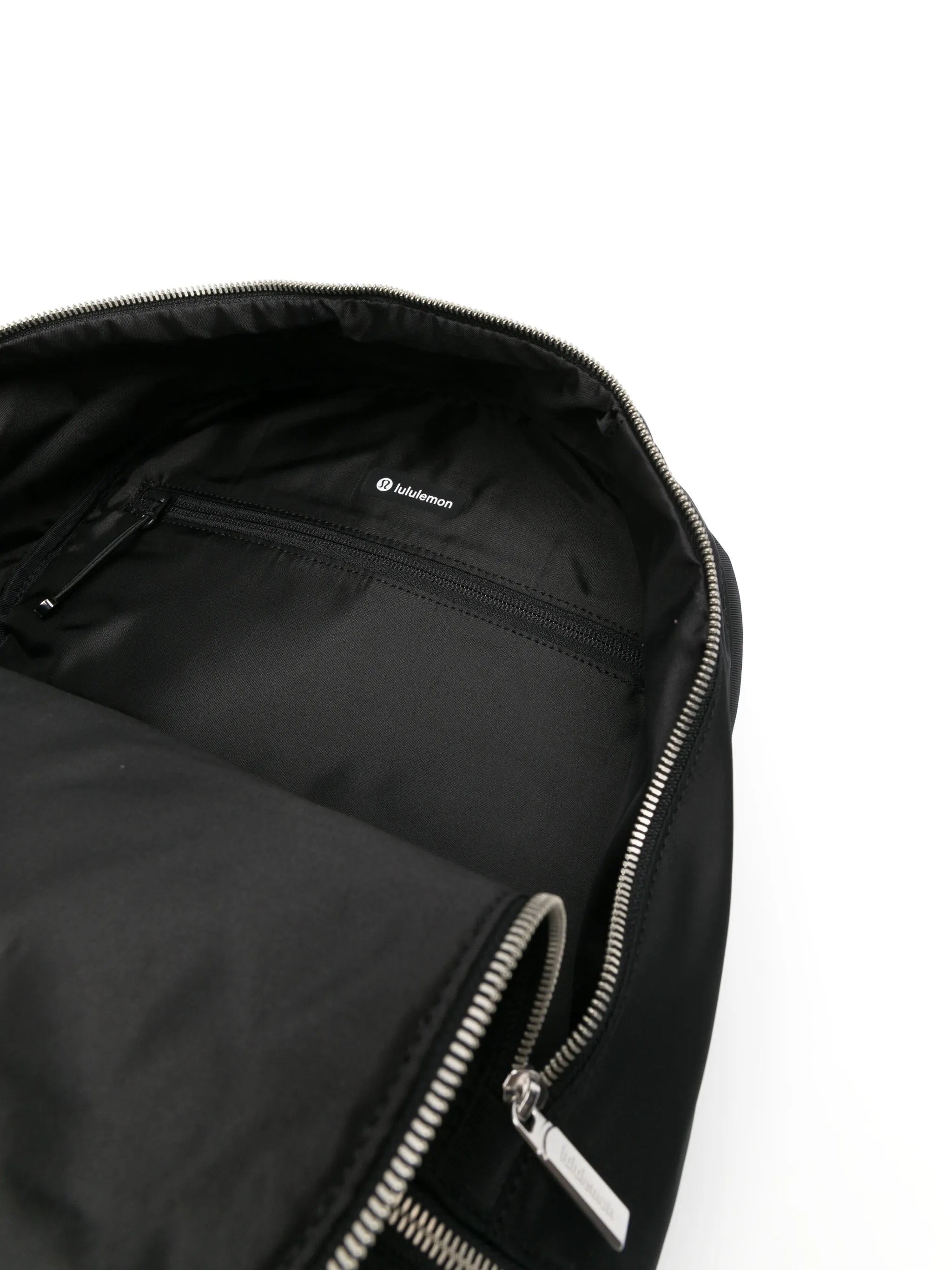 City Adventurer satin backpack