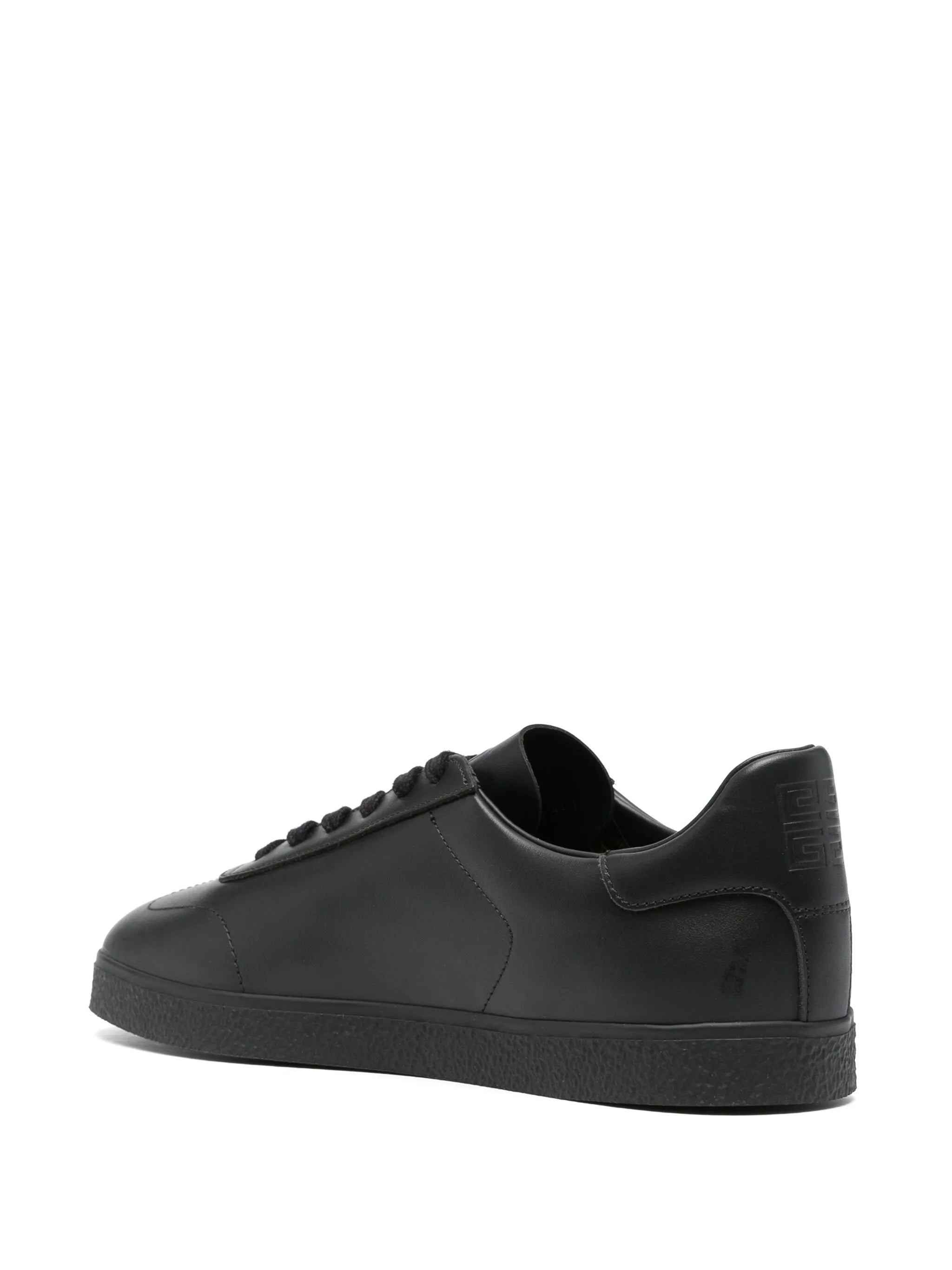 Town sneakers