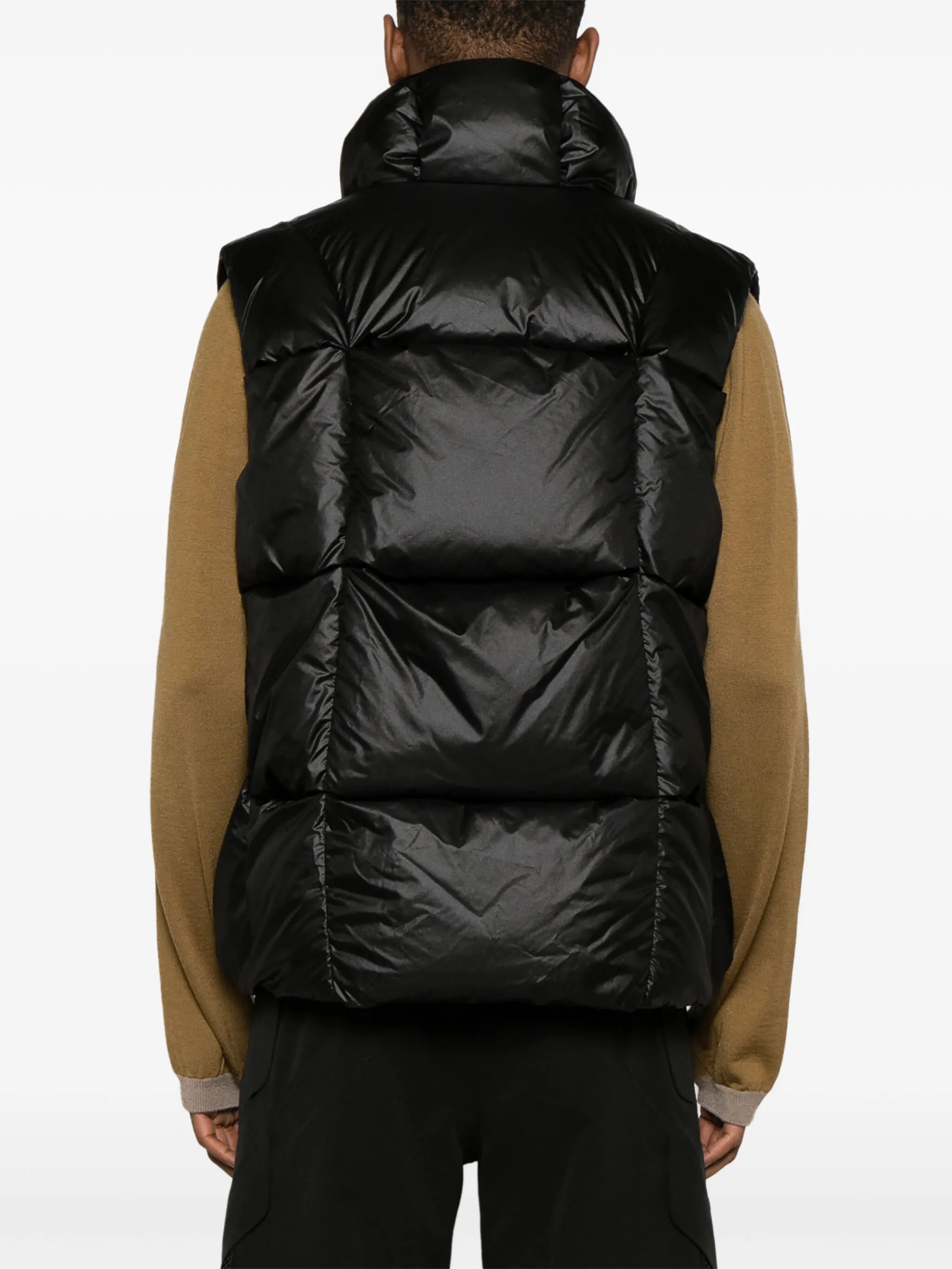 Three-Dimensional padded vest