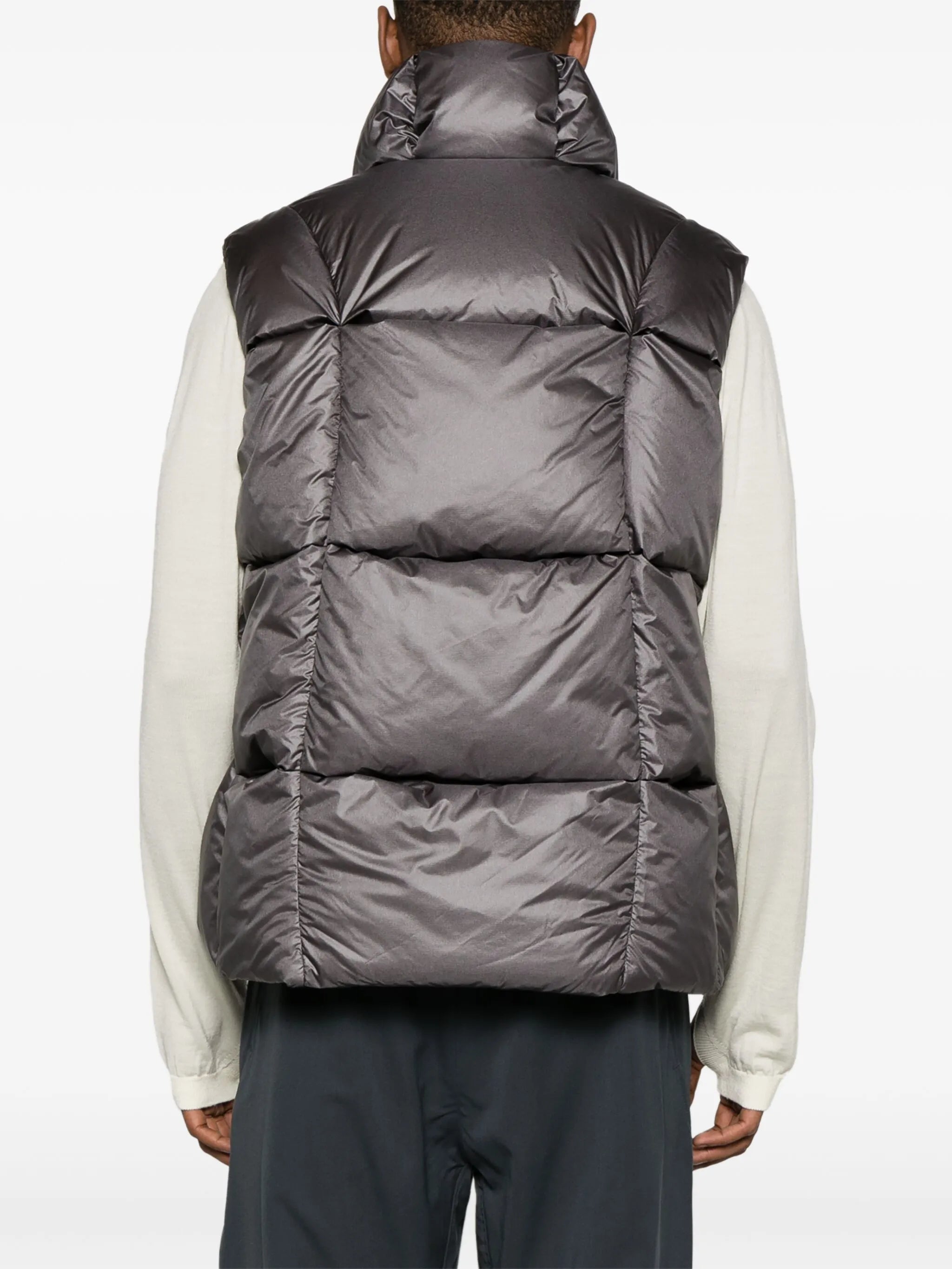 Three-Dimensional padded vest