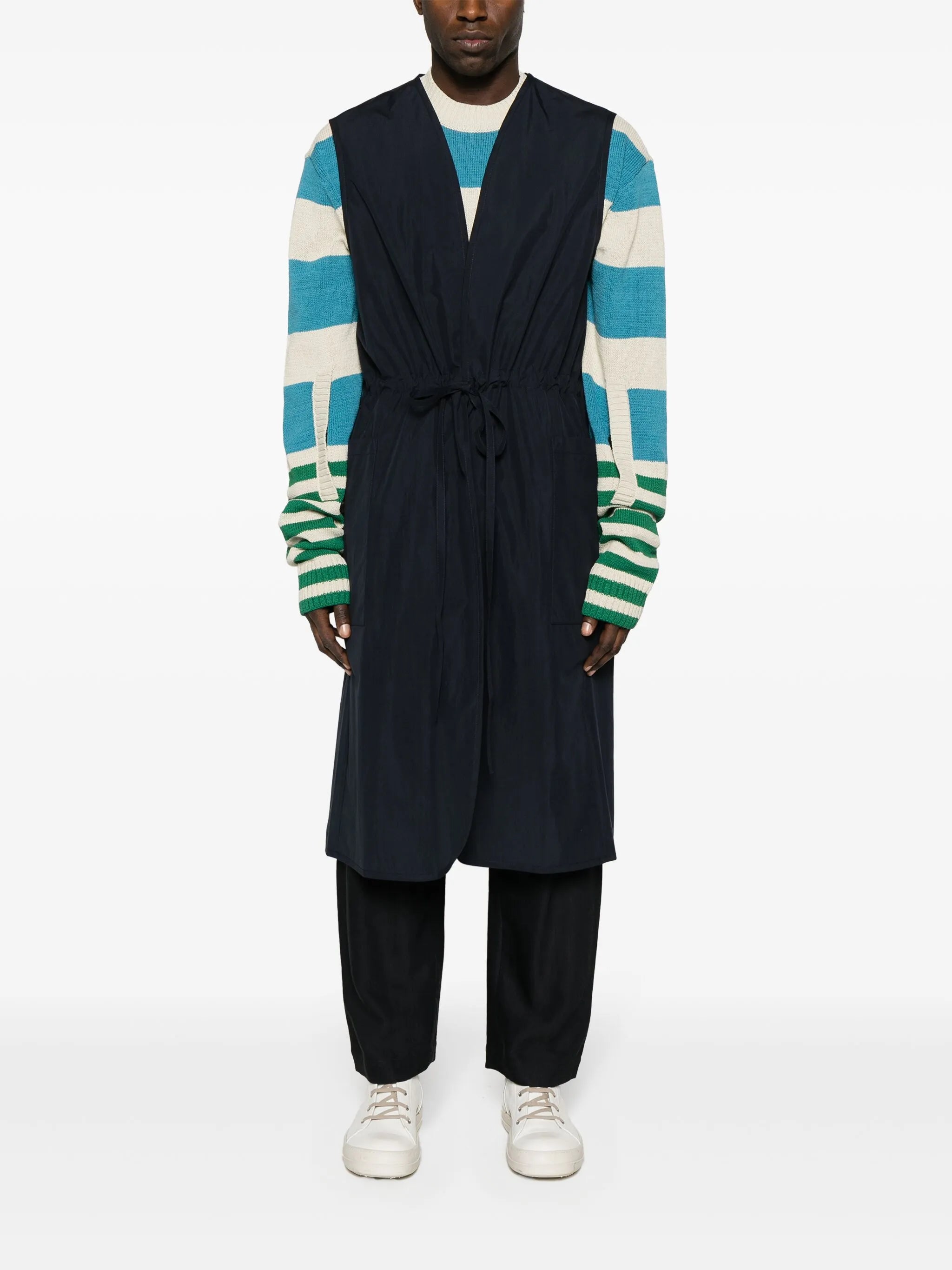 Lab sleeveless coat