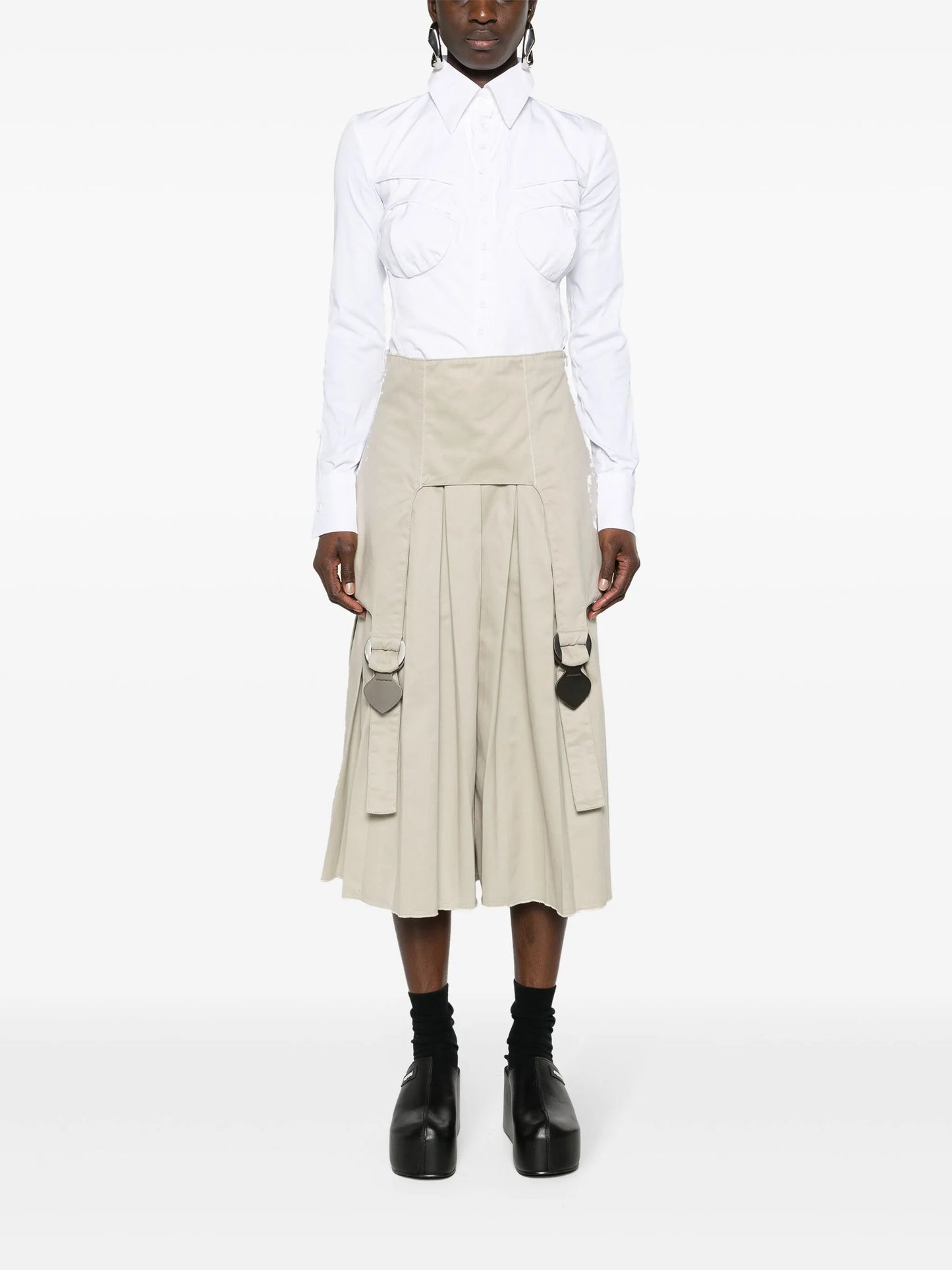 classic-collar poplin bodysuit