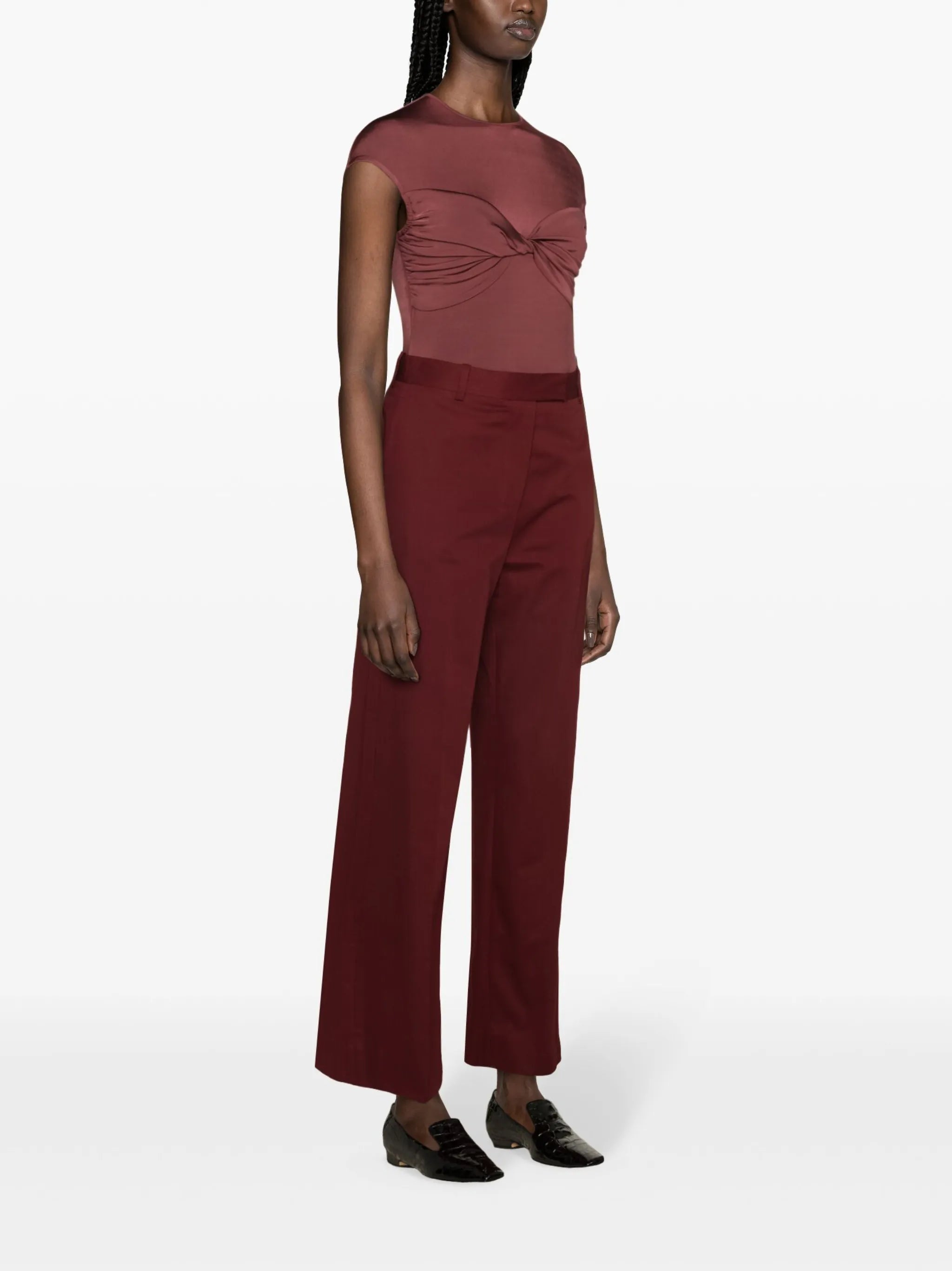 Paola twisted top