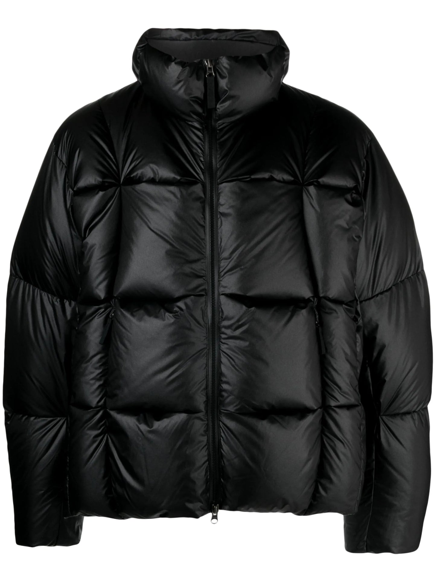 Three-Dimensional quilted down jacket