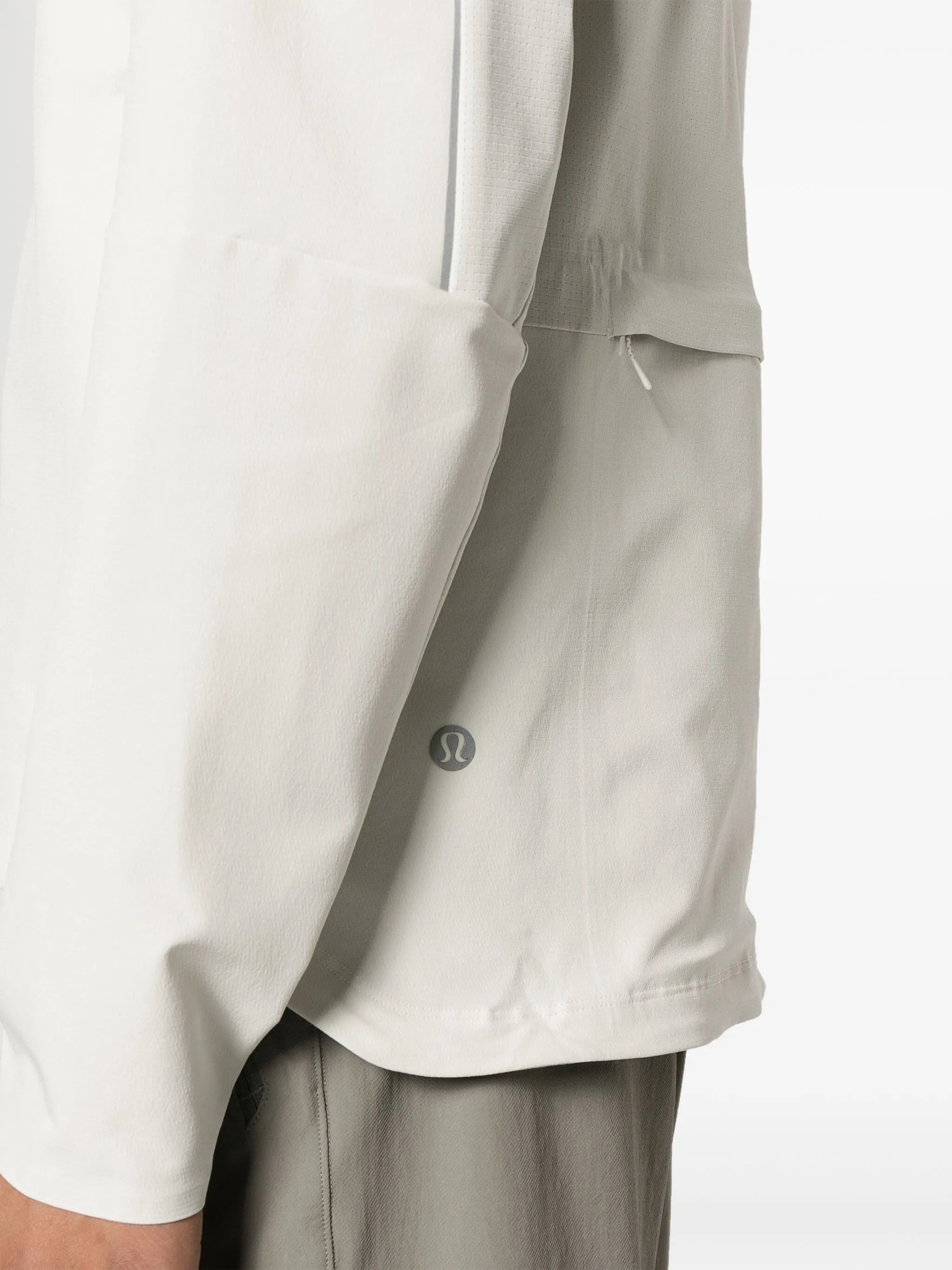 Warp lightweight hooded jacket