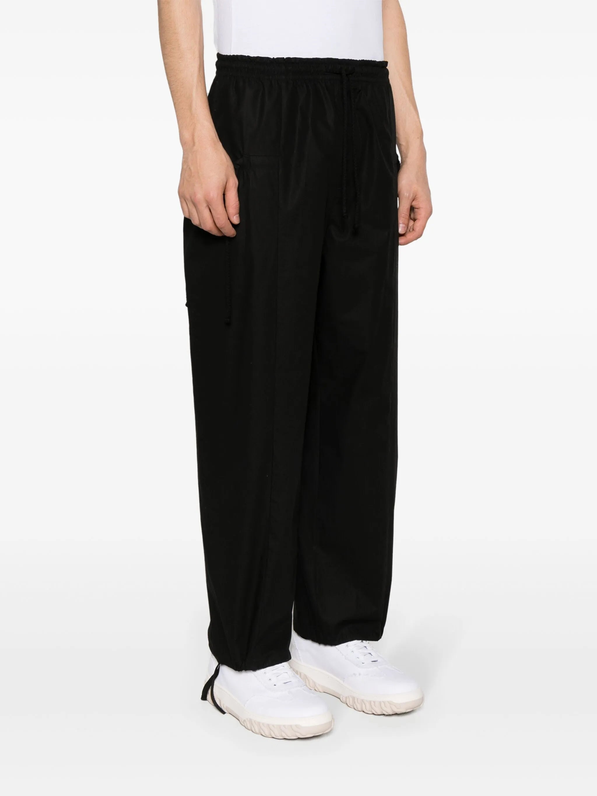 drawstring-waist wide-leg trousers