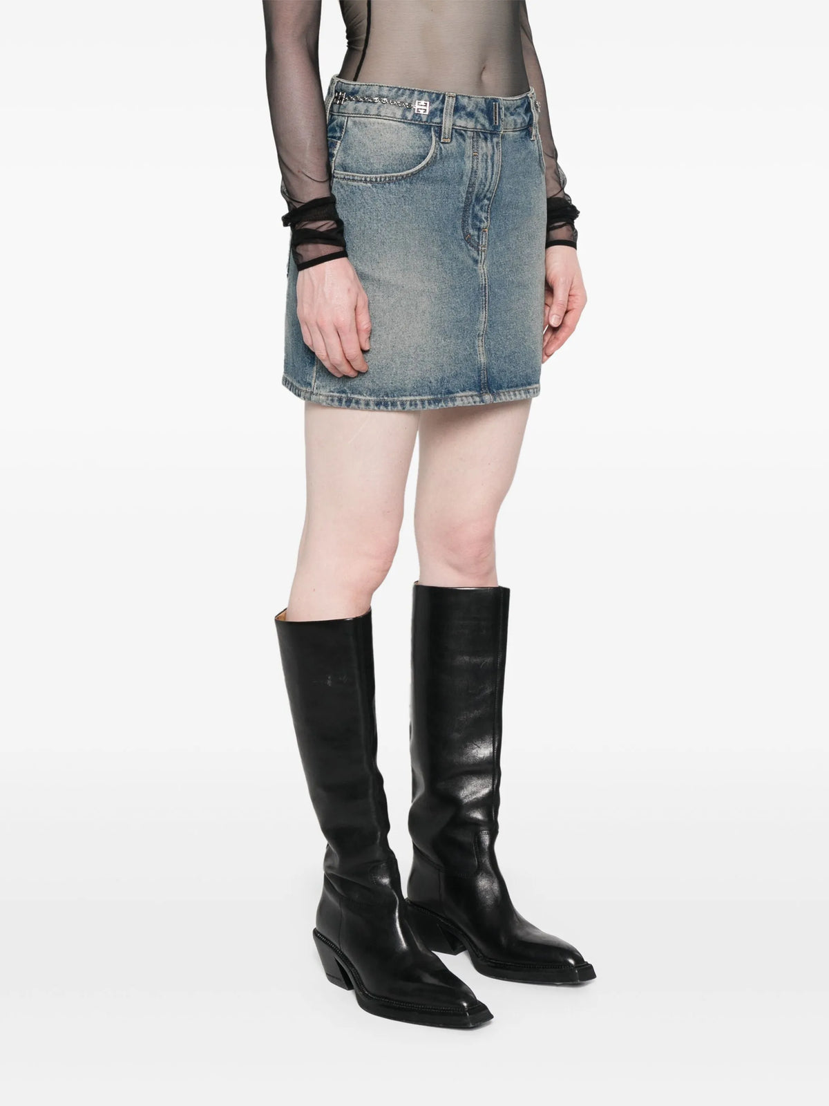 mini skirt in denim with chain details