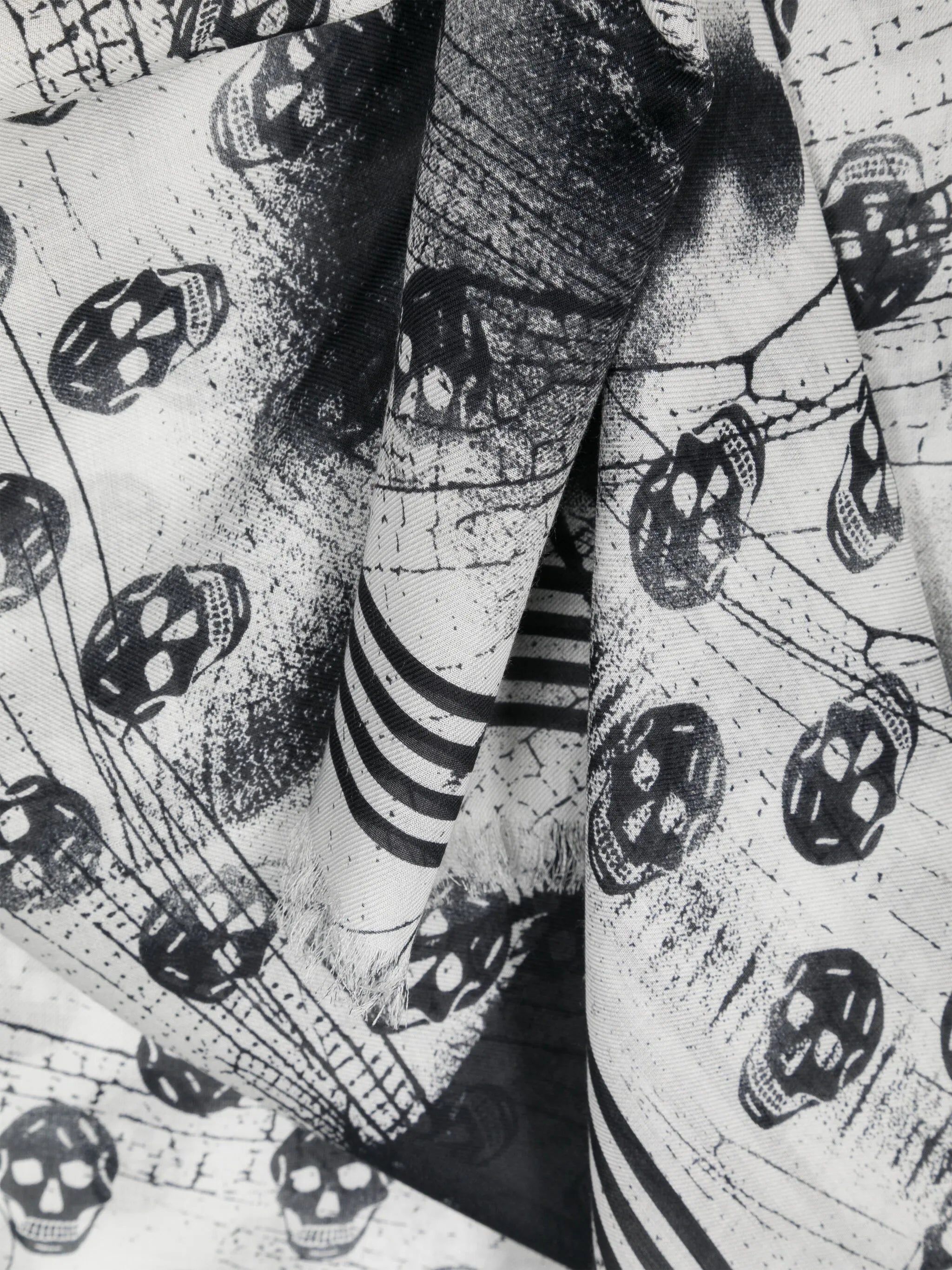 skull-print scarf
