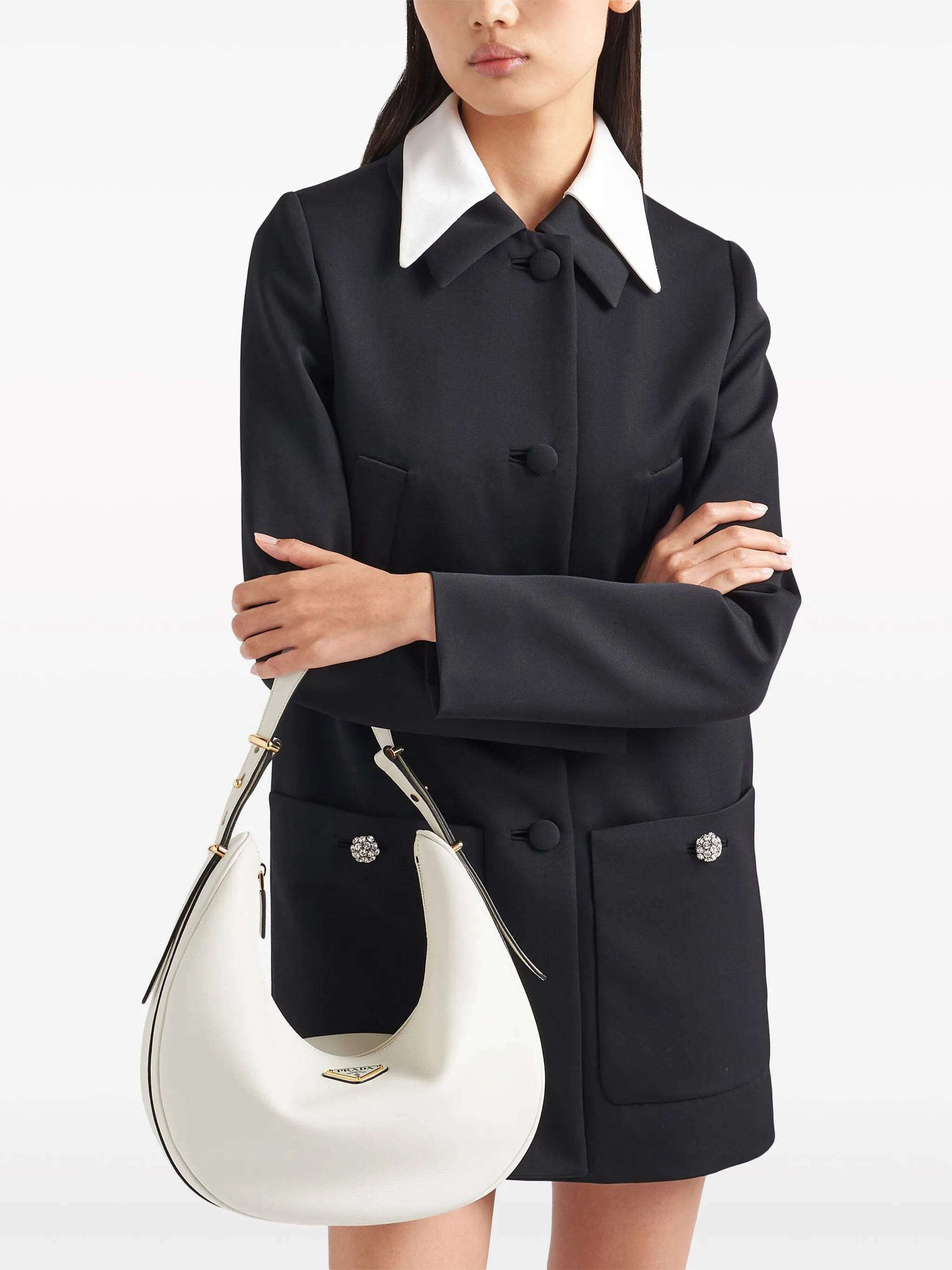 Arqué leather shoulder bag
