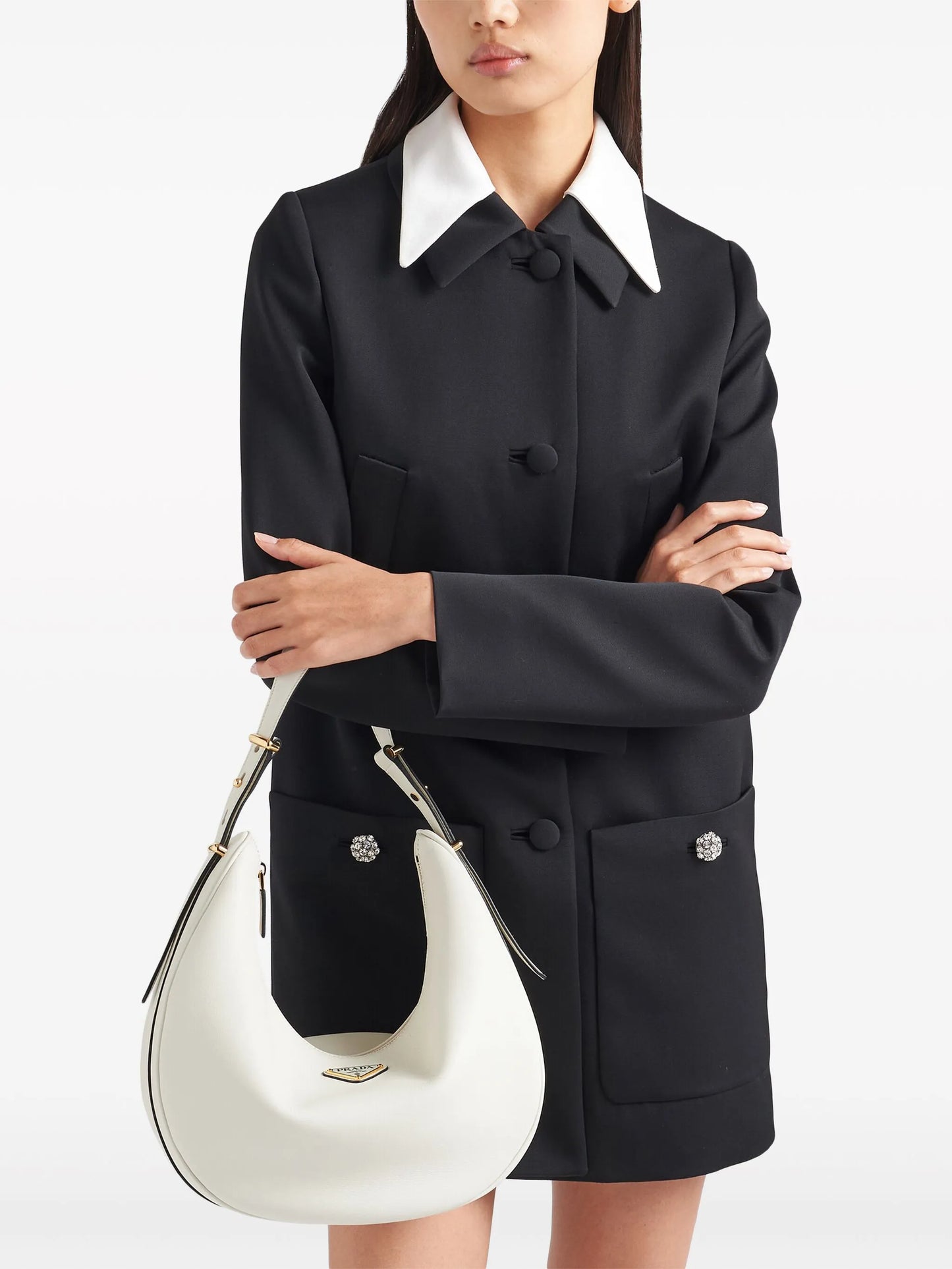 Arqué leather shoulder bag
