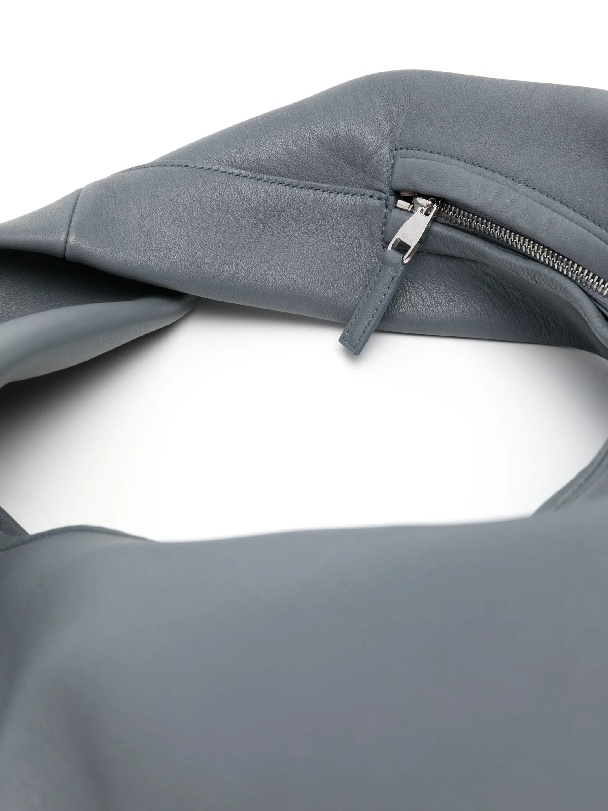 Yela leather shoulder bag