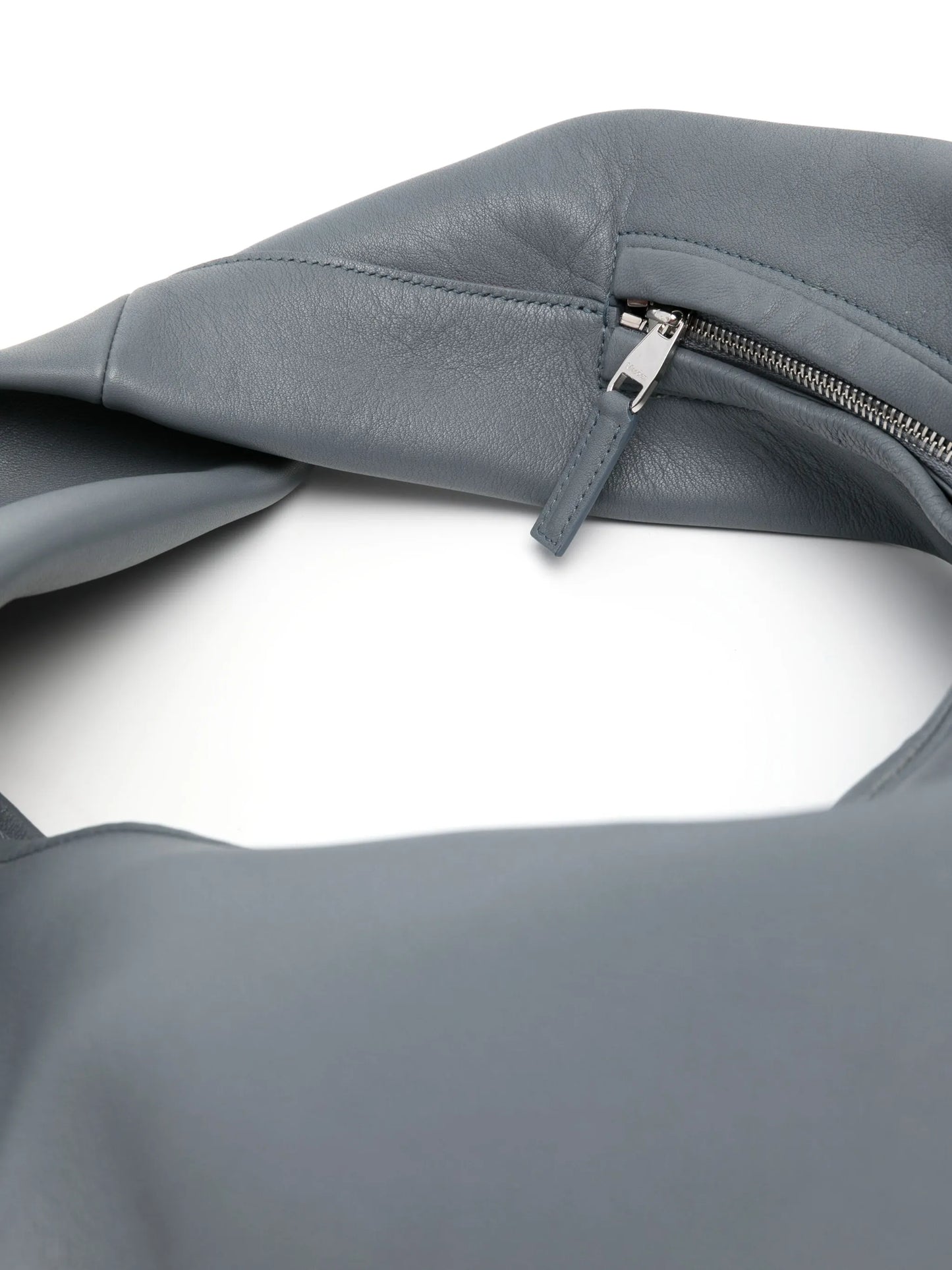 Yela leather shoulder bag