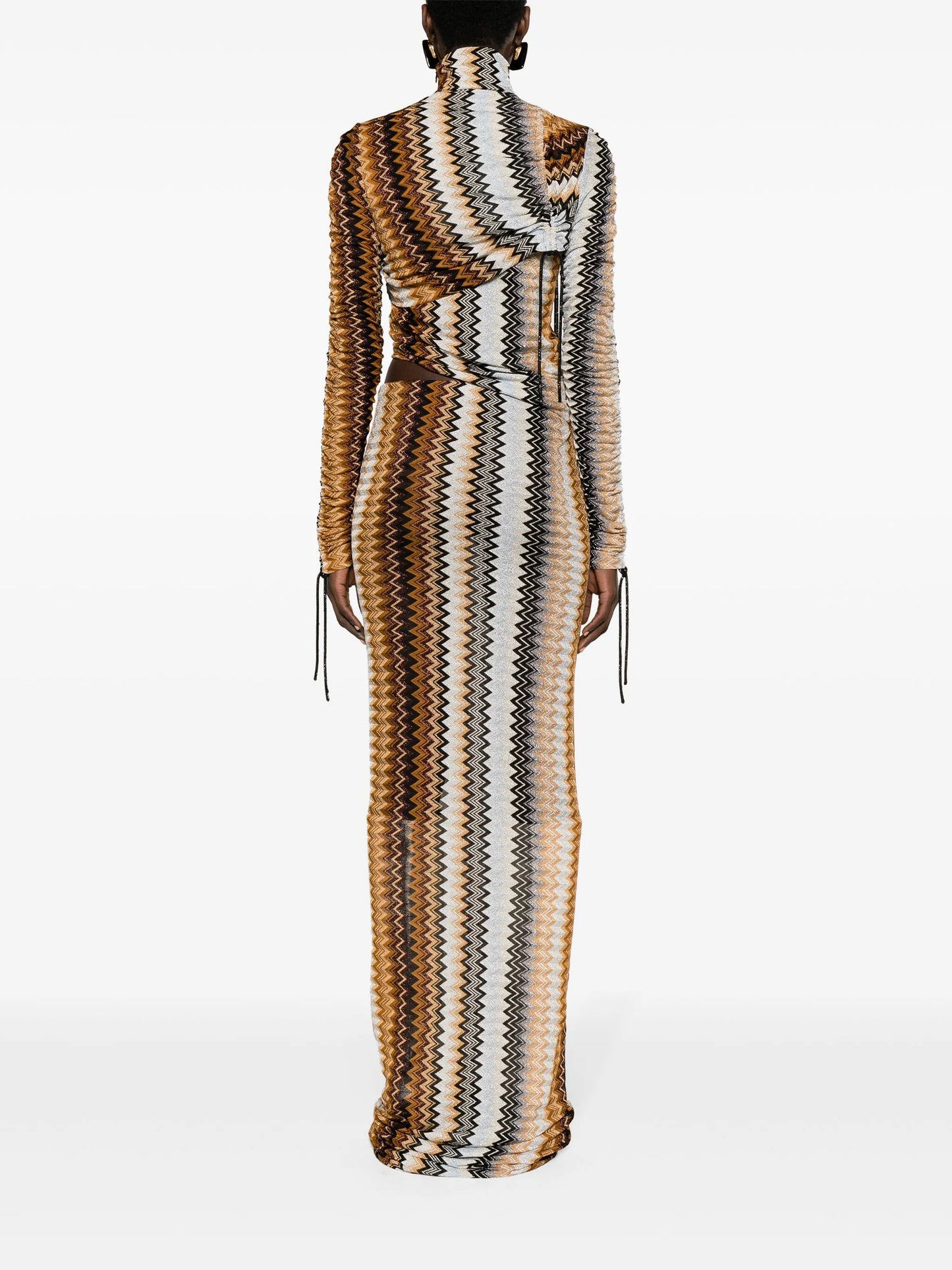 asymmetric zigzag-woven gown
