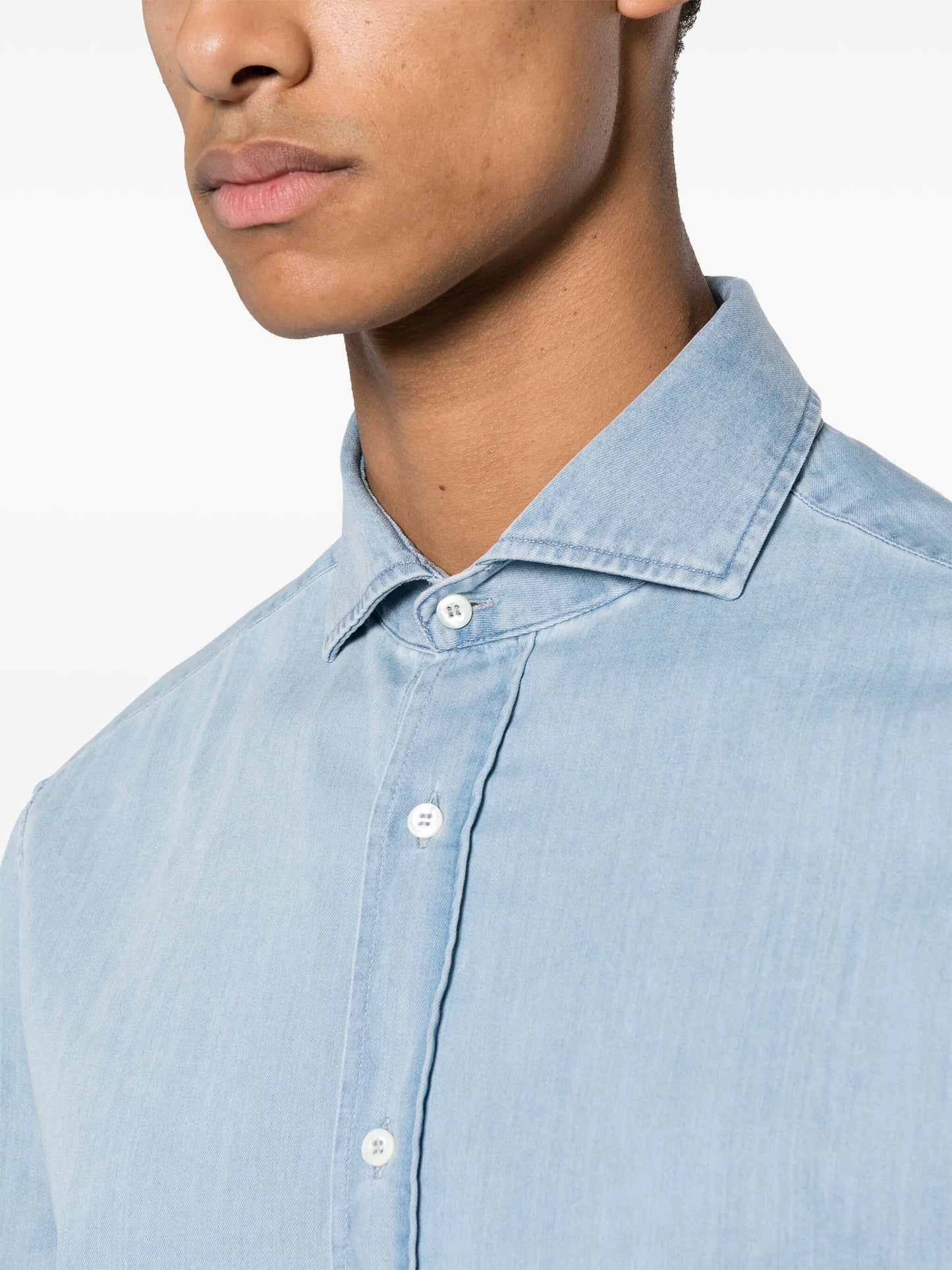 spread-collar cotton shirt