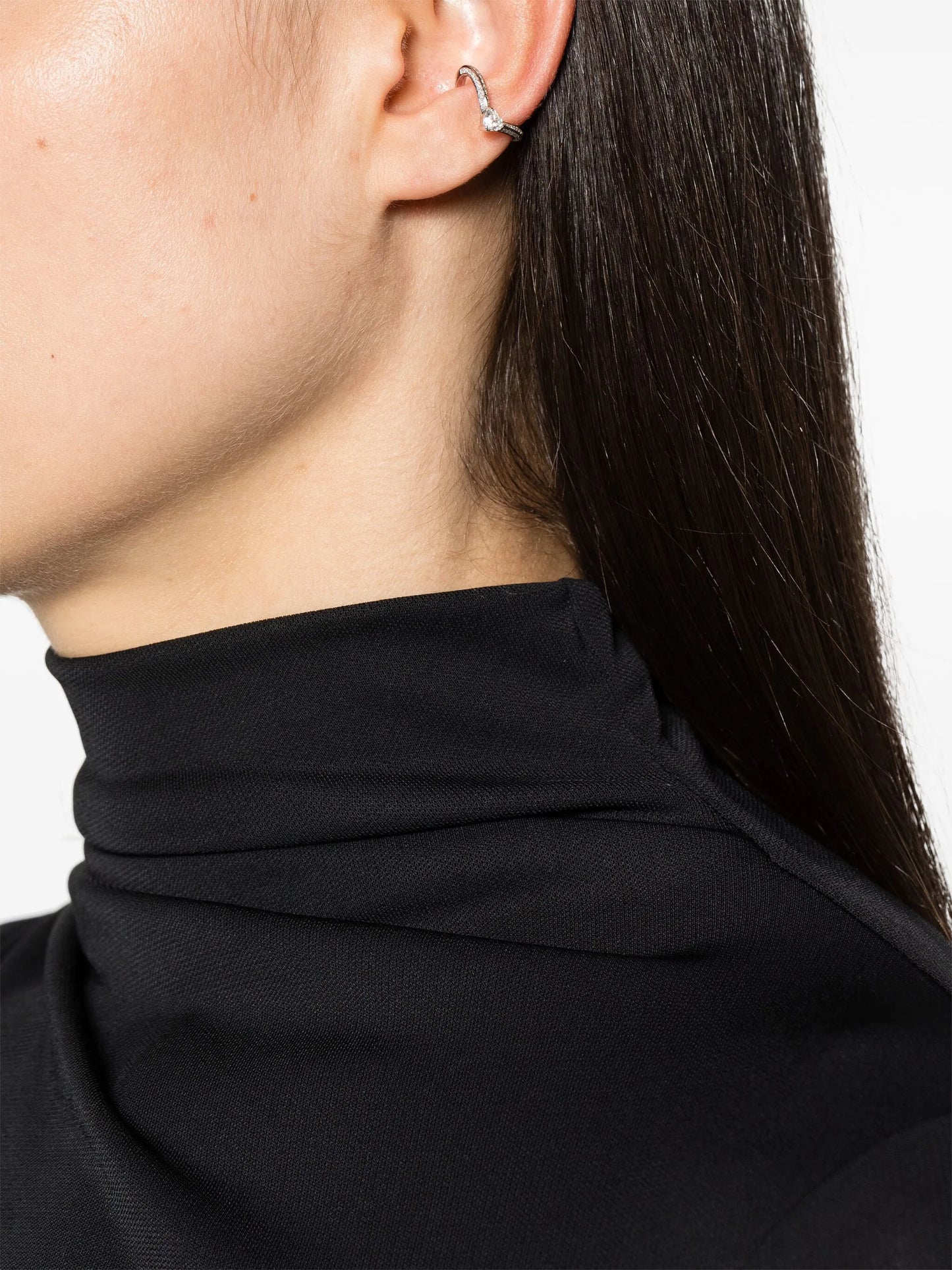 18kt white gold Heart Chevron diamond ear cuff