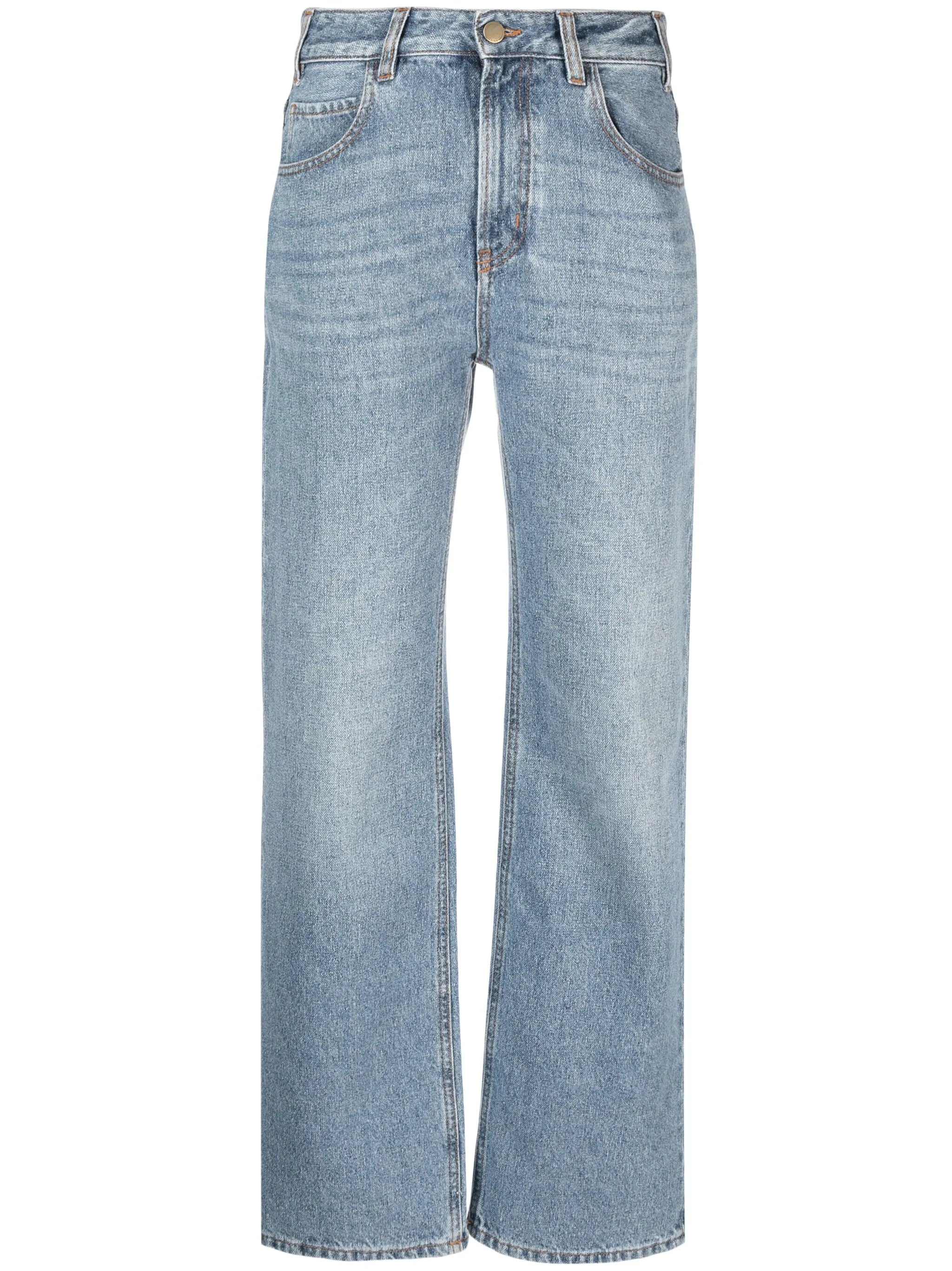 low-cut boyfriend jeans