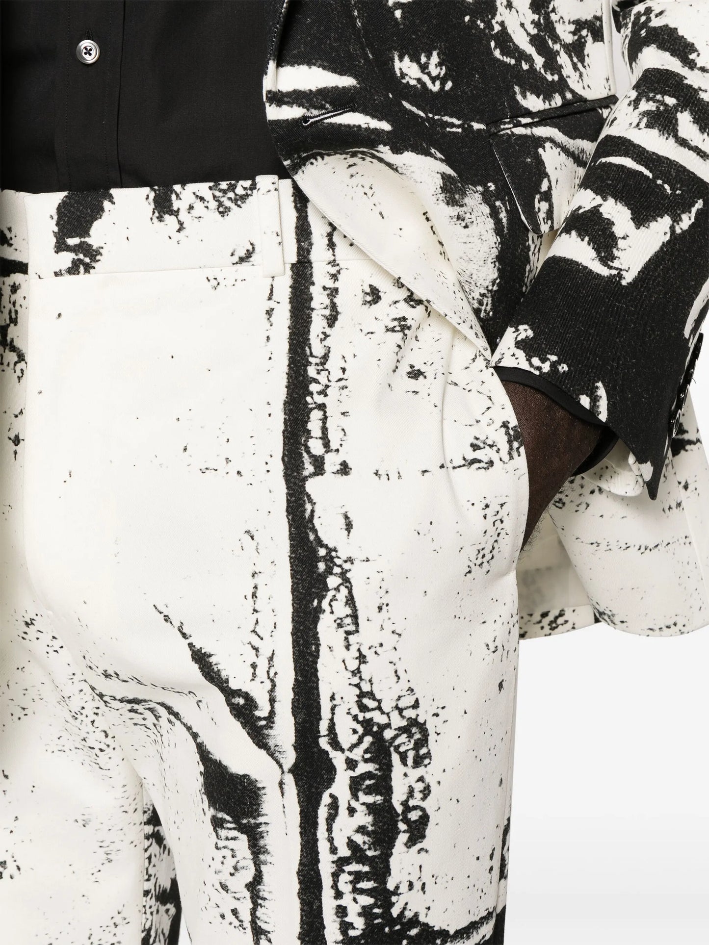 graphic-print cigarette trousers