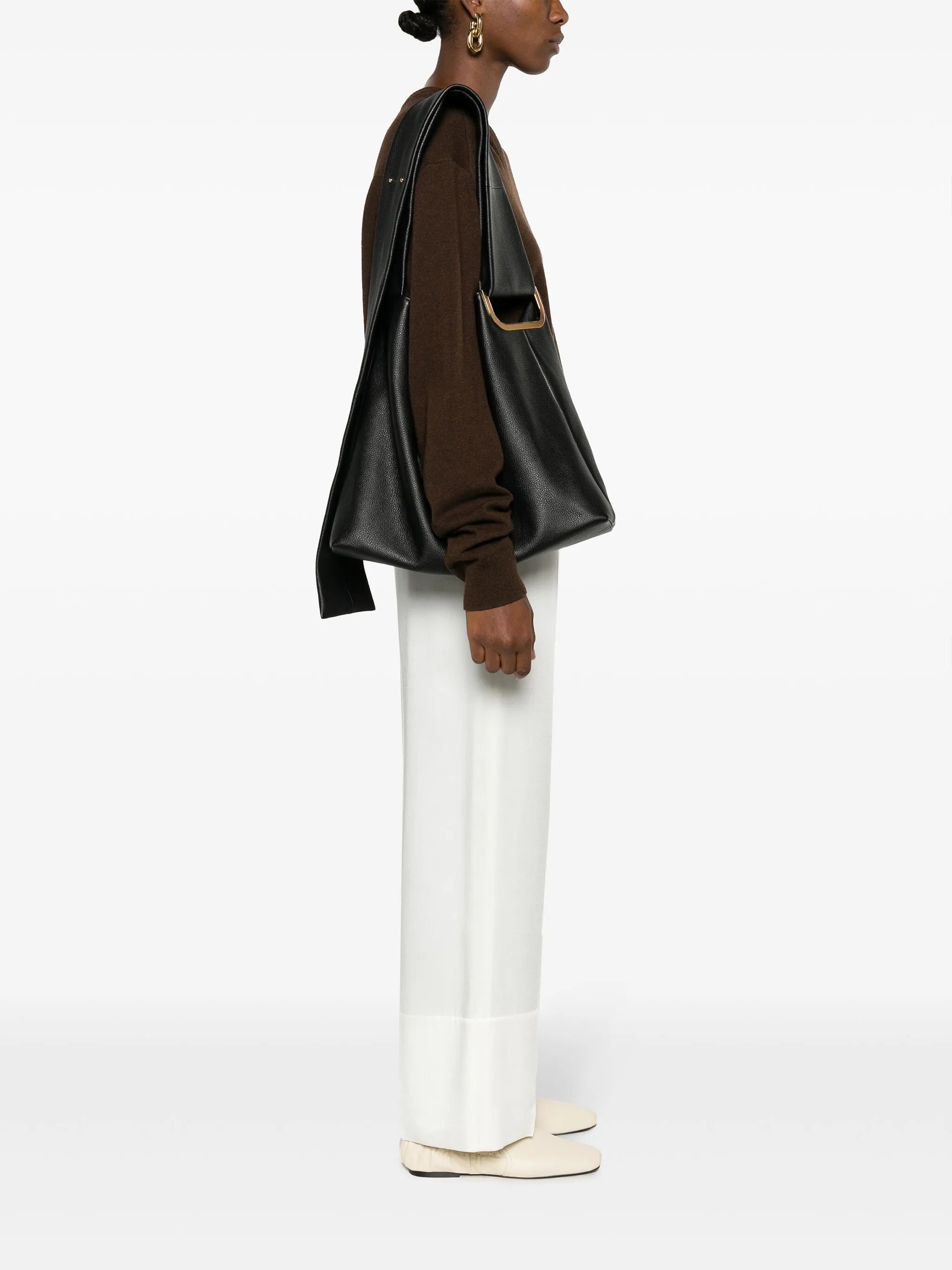 Shift leather tote bag