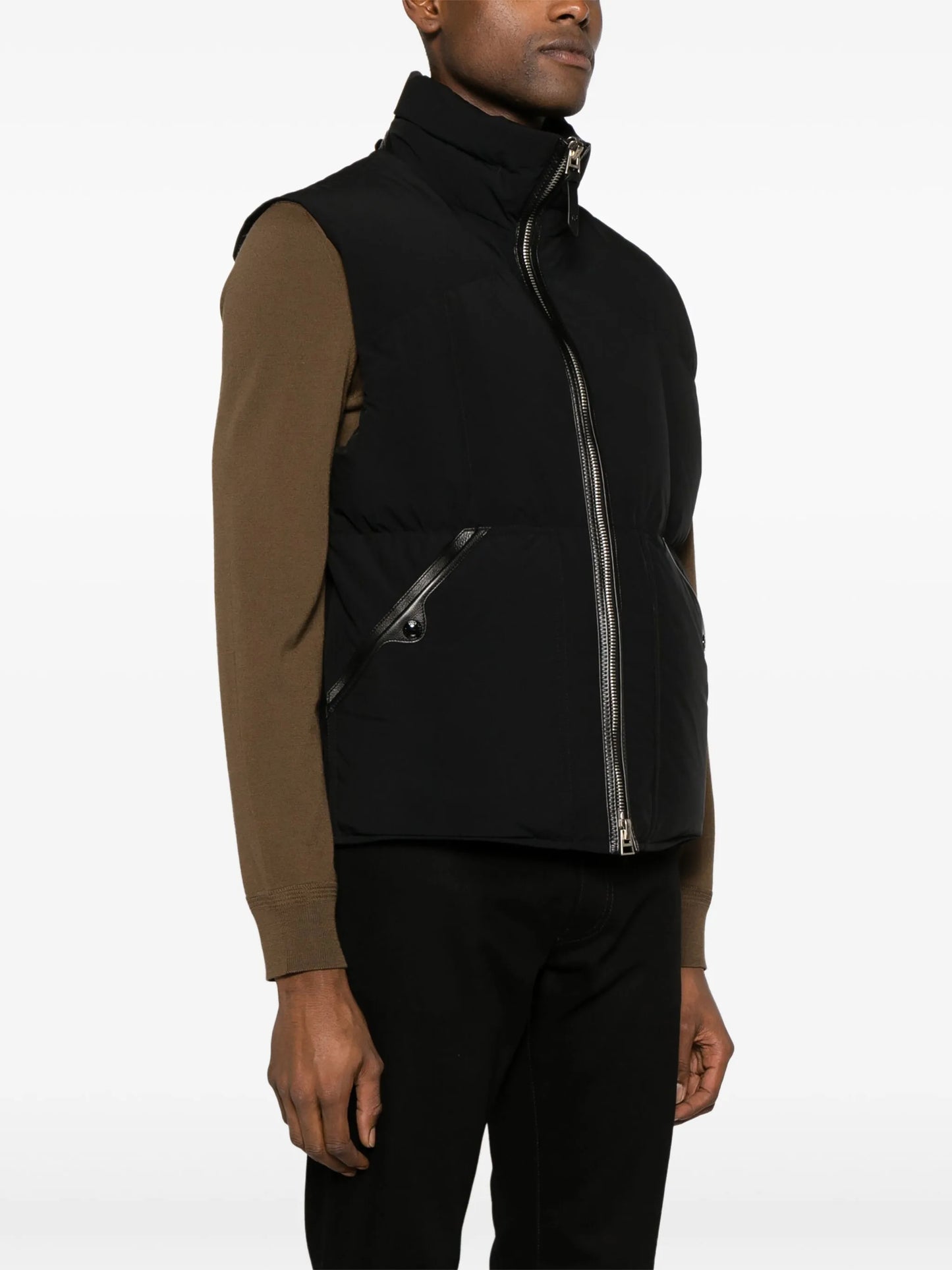 funnel-neck quilted gilet