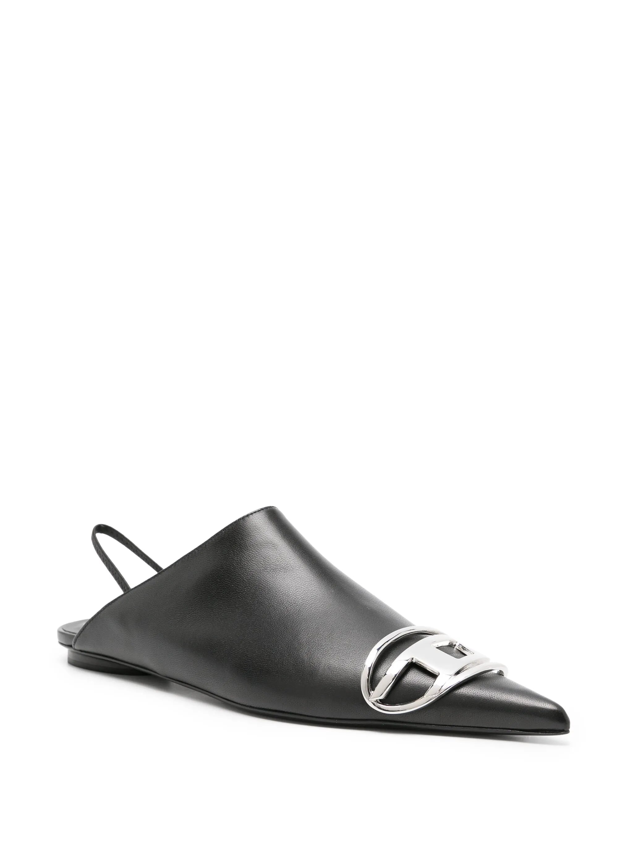 logo-plaque leather pumps