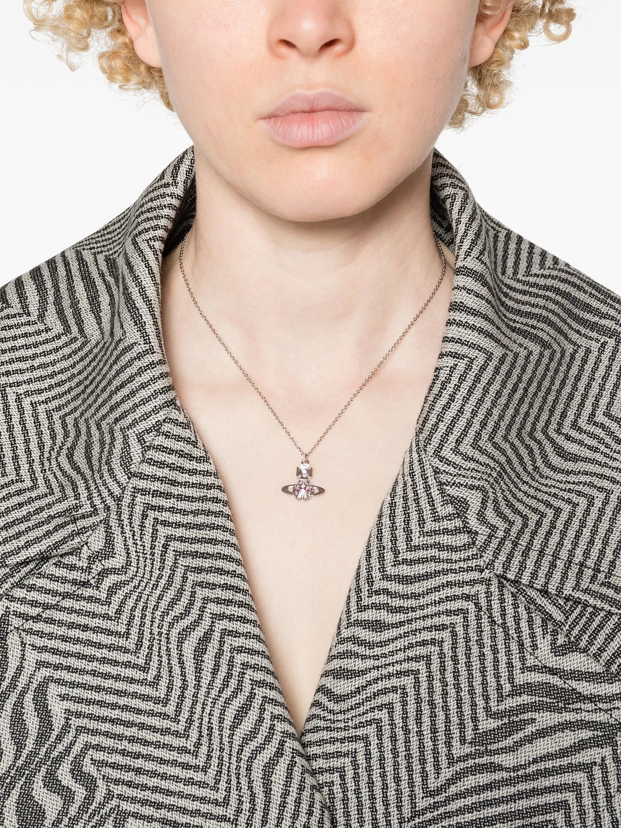 Violet amethyst pendant necklace