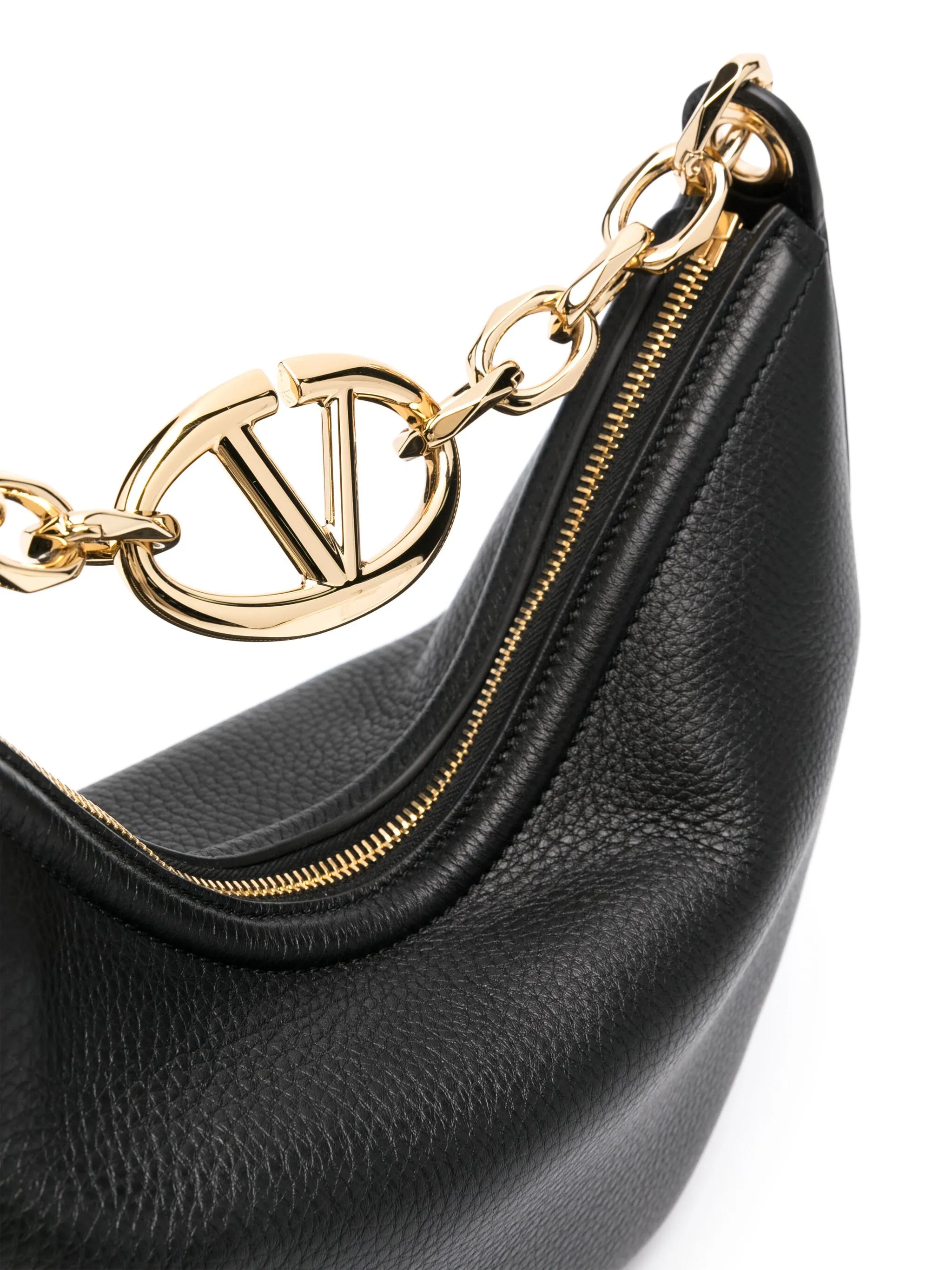 VLogo leather shoulder bag