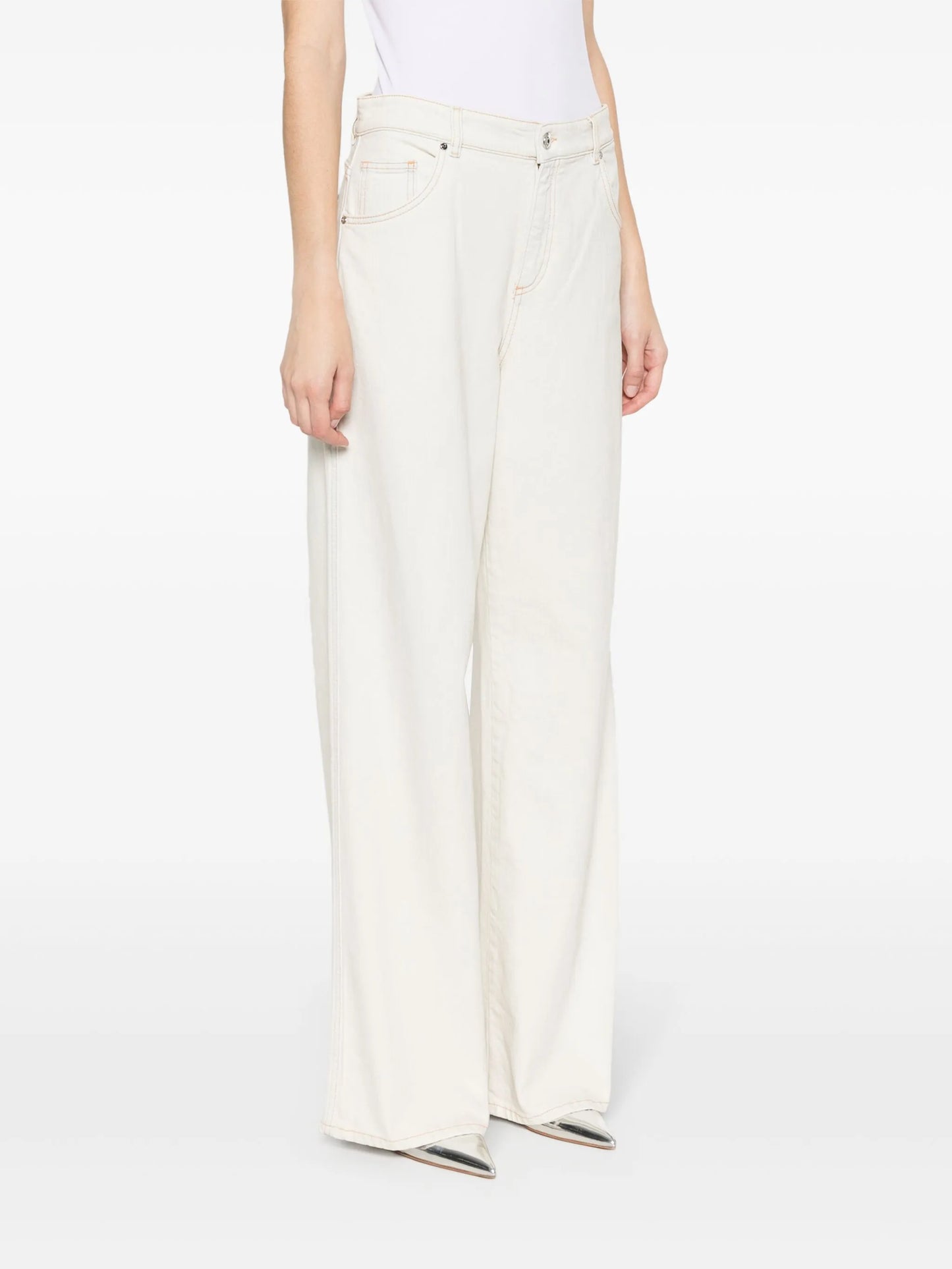 bleach-wash boyfriend jeans
