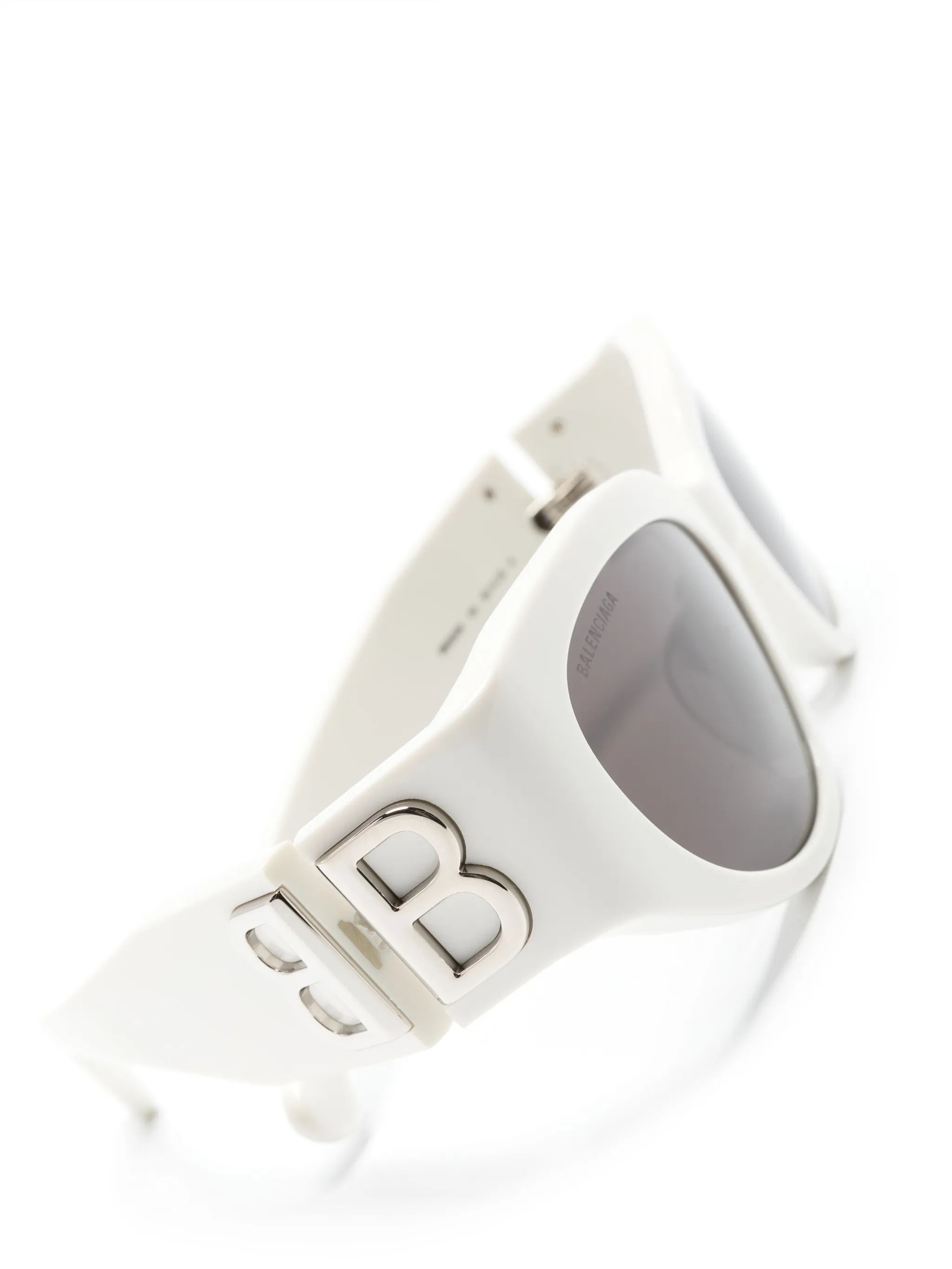 Bossy round-frame sunglasses
