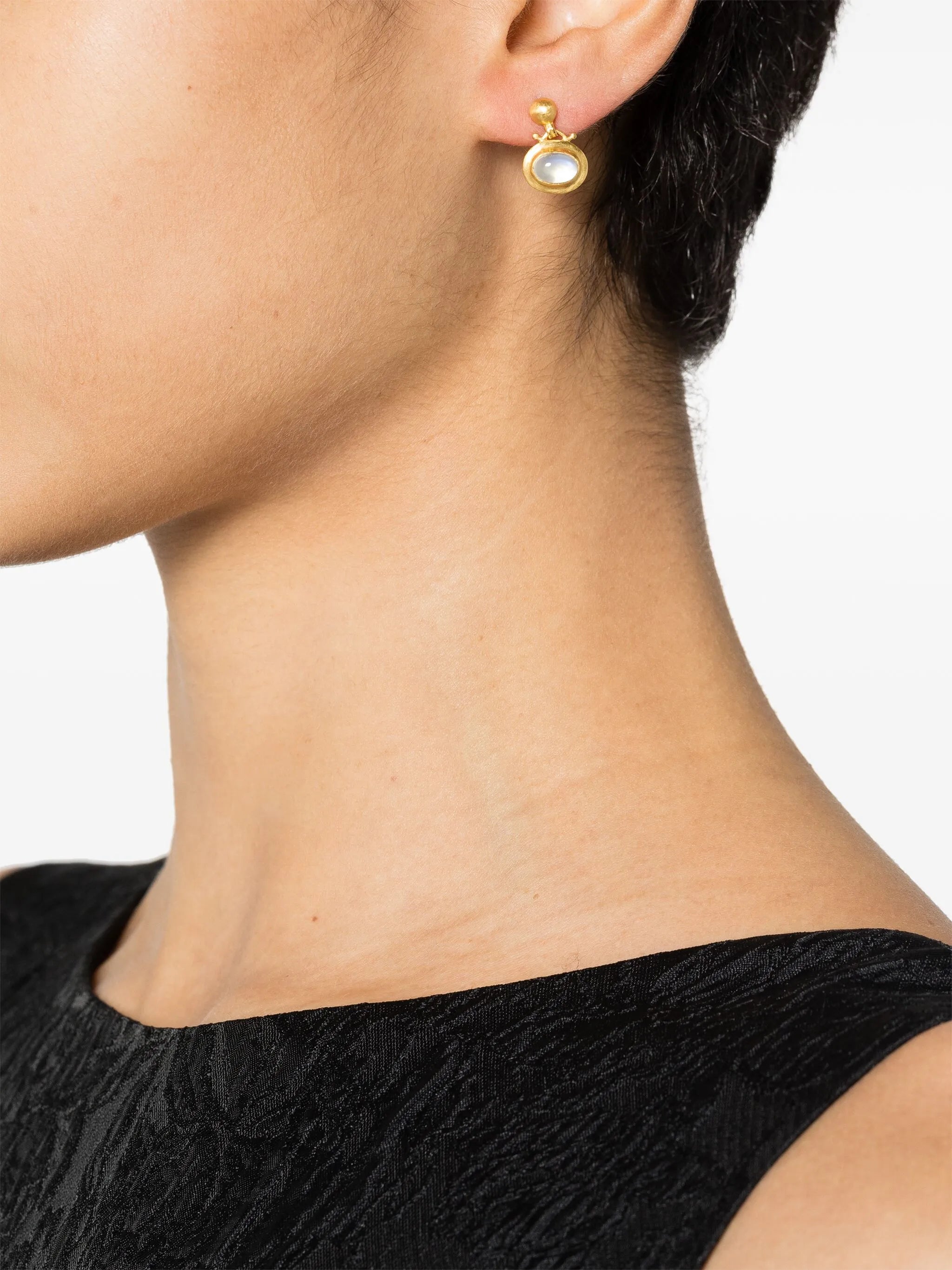 22kt yellow gold moon stone earrings