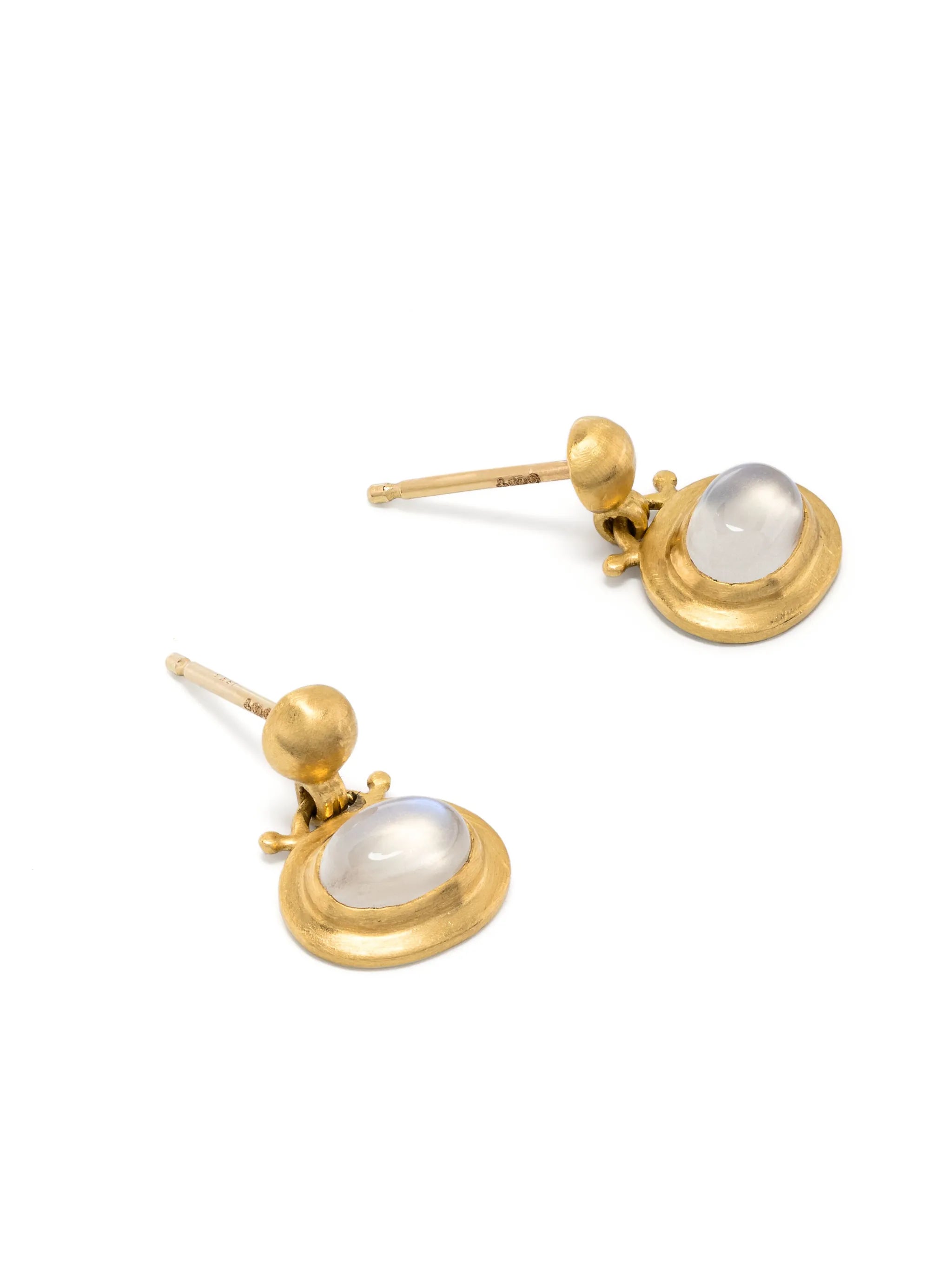 22kt yellow gold moon stone earrings