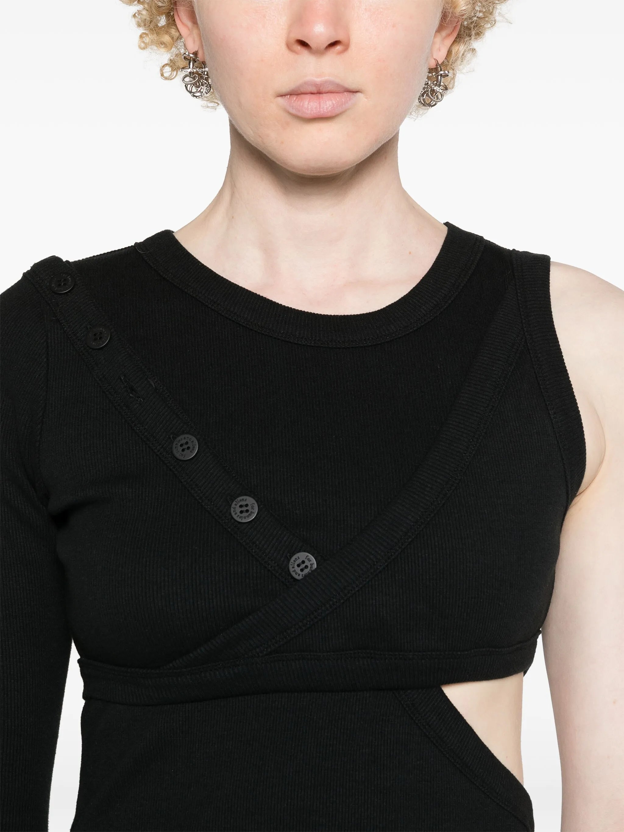 one-shoulder crop top