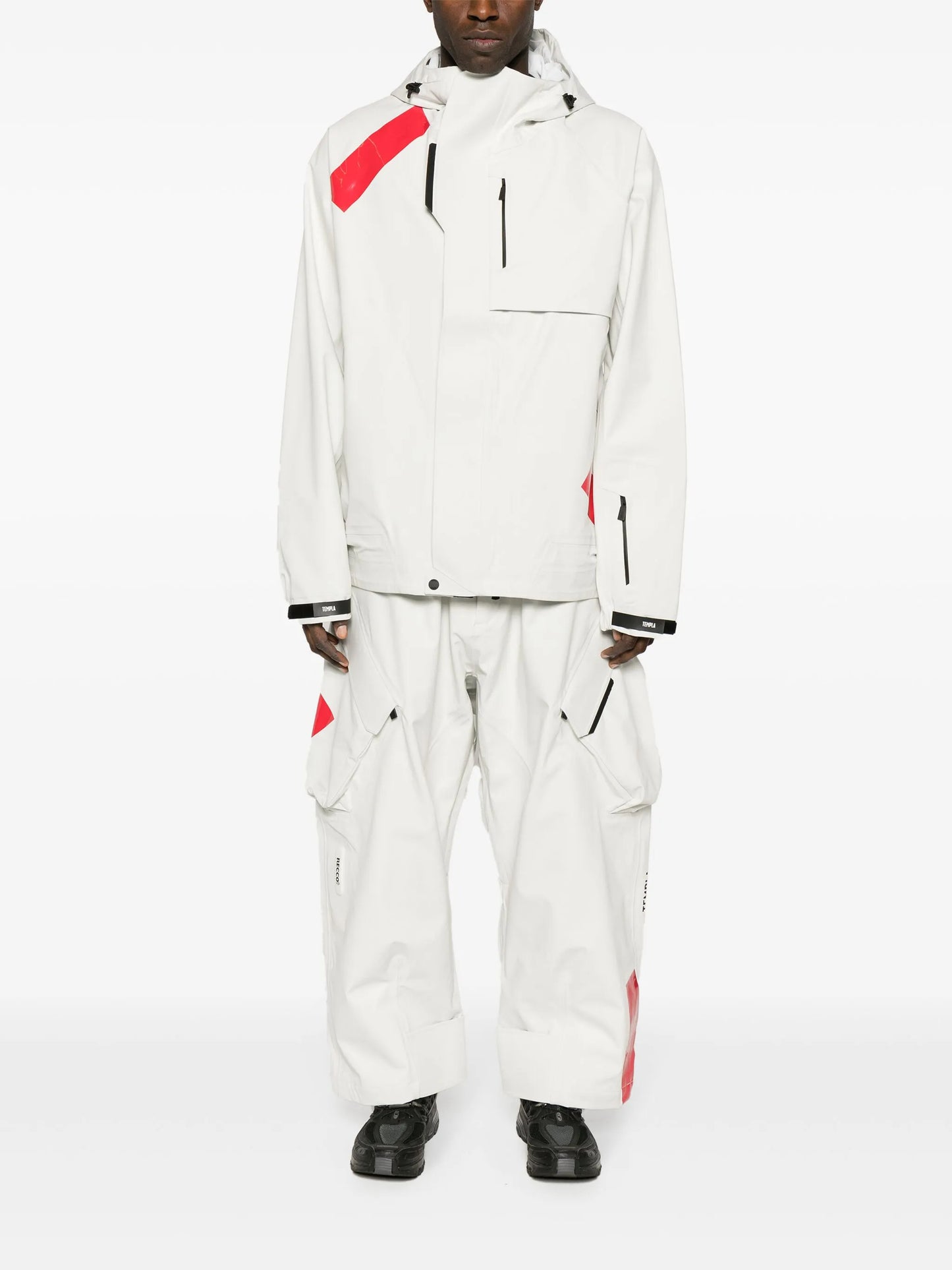 Catalyst OS Shell cargo ski trousers
