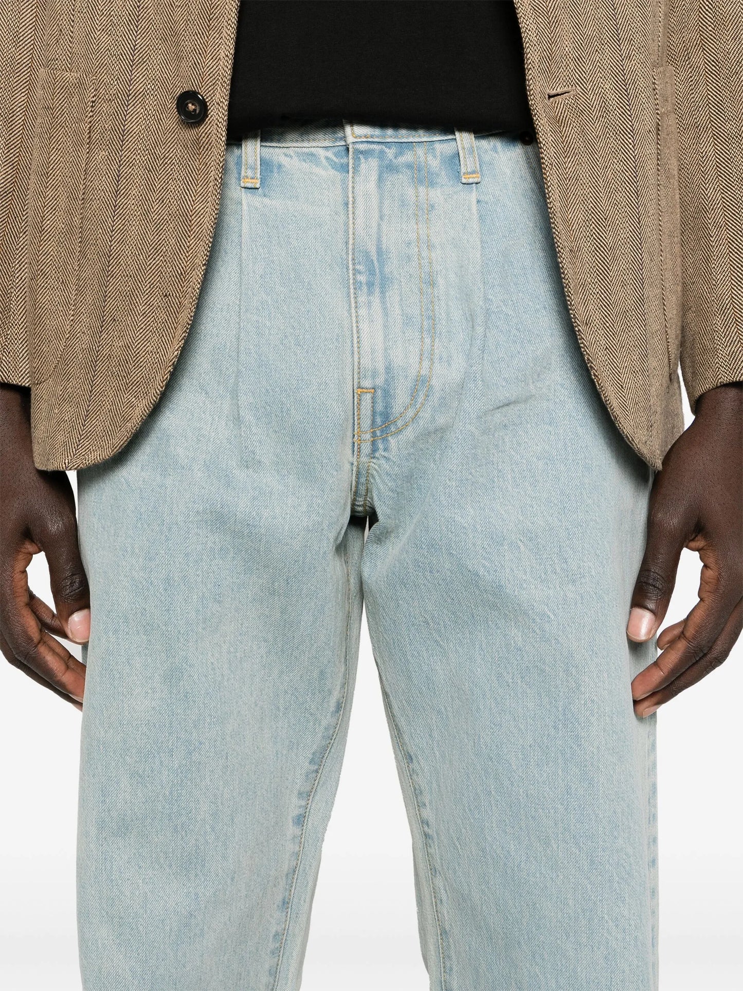 mid-rise straight-leg jeans