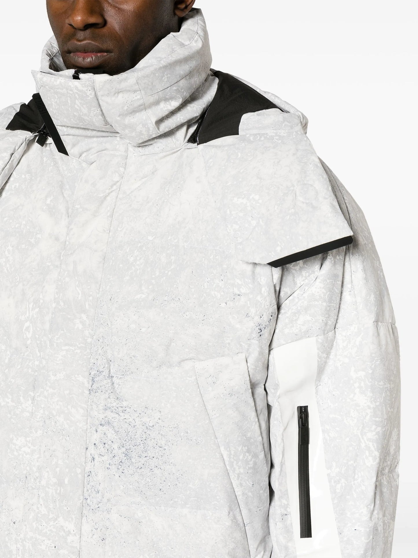 Hyperion OS Solar Tide ski jacket
