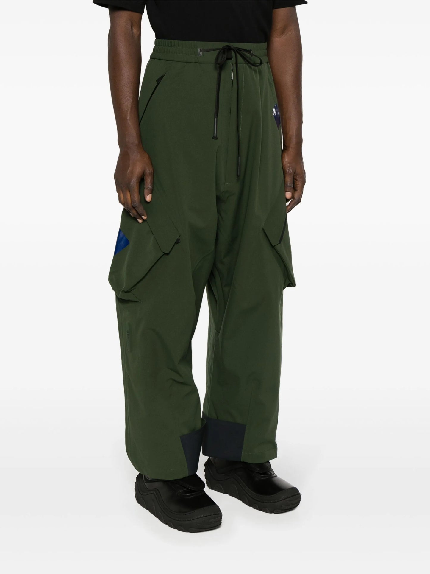 Catalyst OS Shell cargo ski trousers