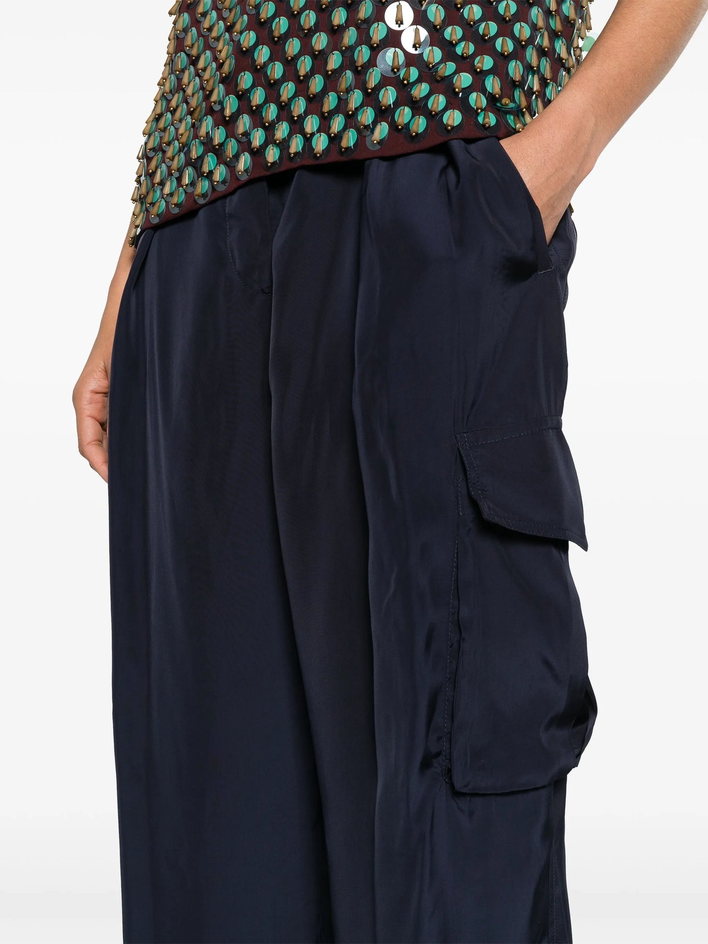 wide-leg cargo pants