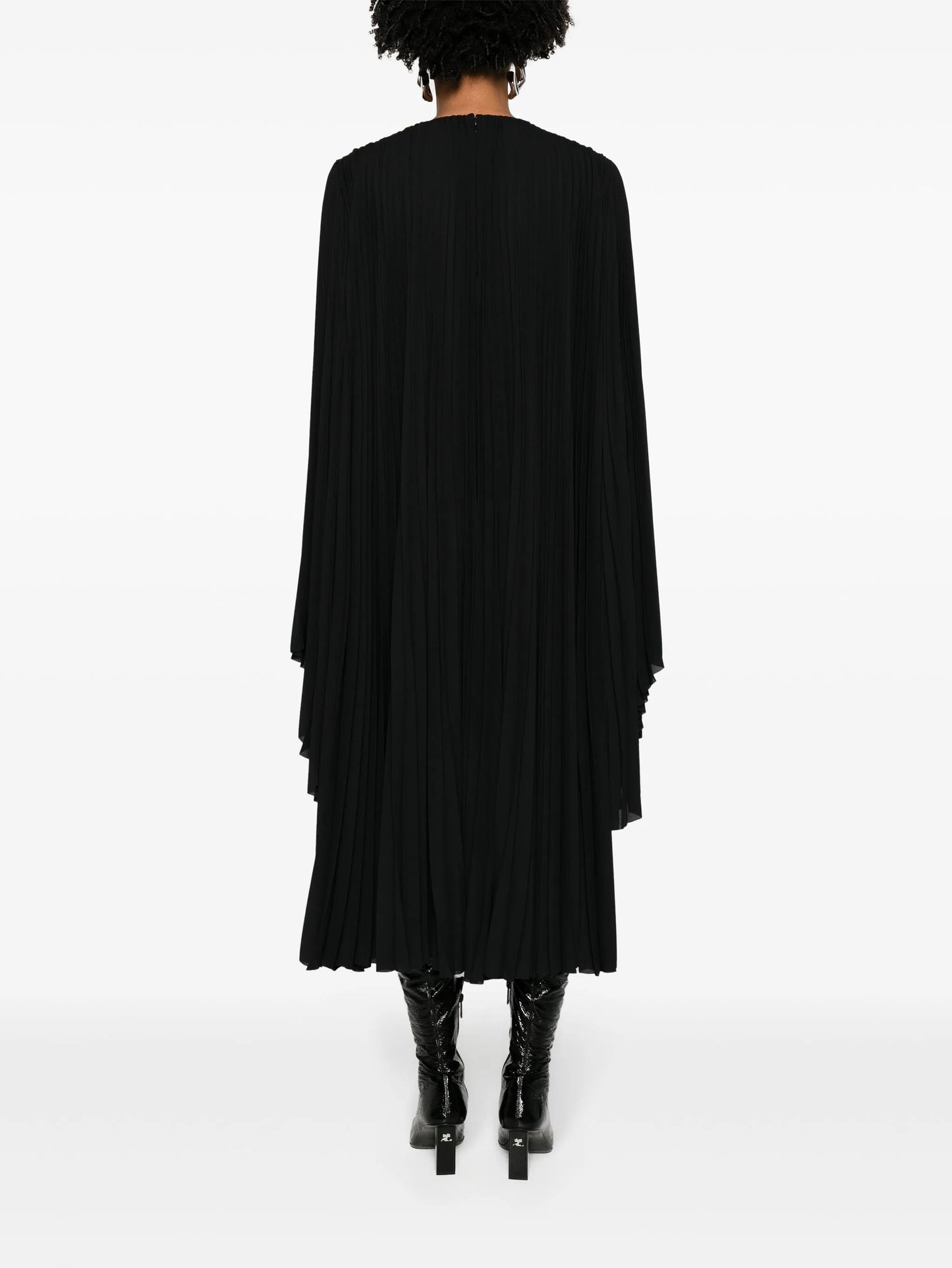 pleated wide-sleeve maxi dress
