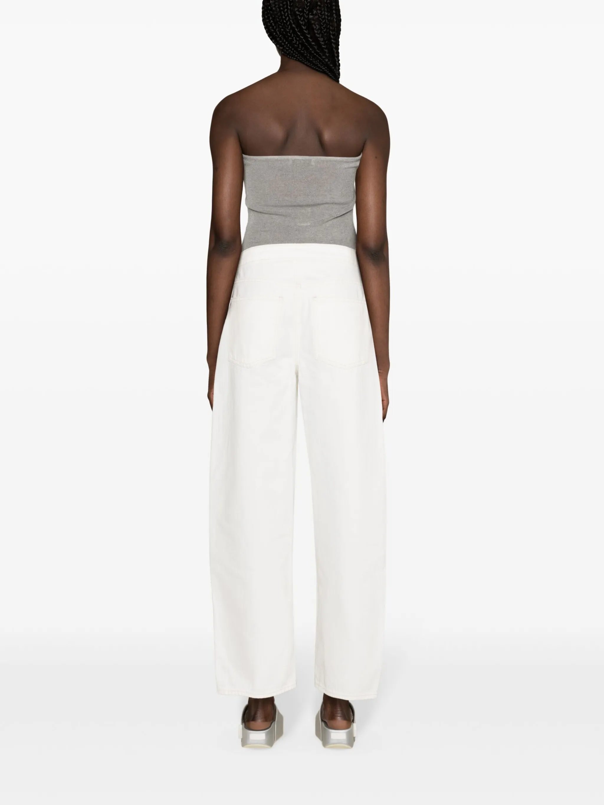 Angled Zipper tapered-leg jeans